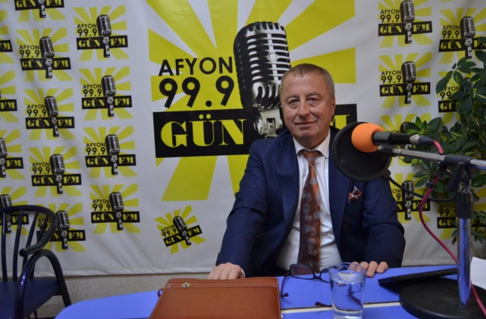 Olgun'dan Gün FM'e kutlama