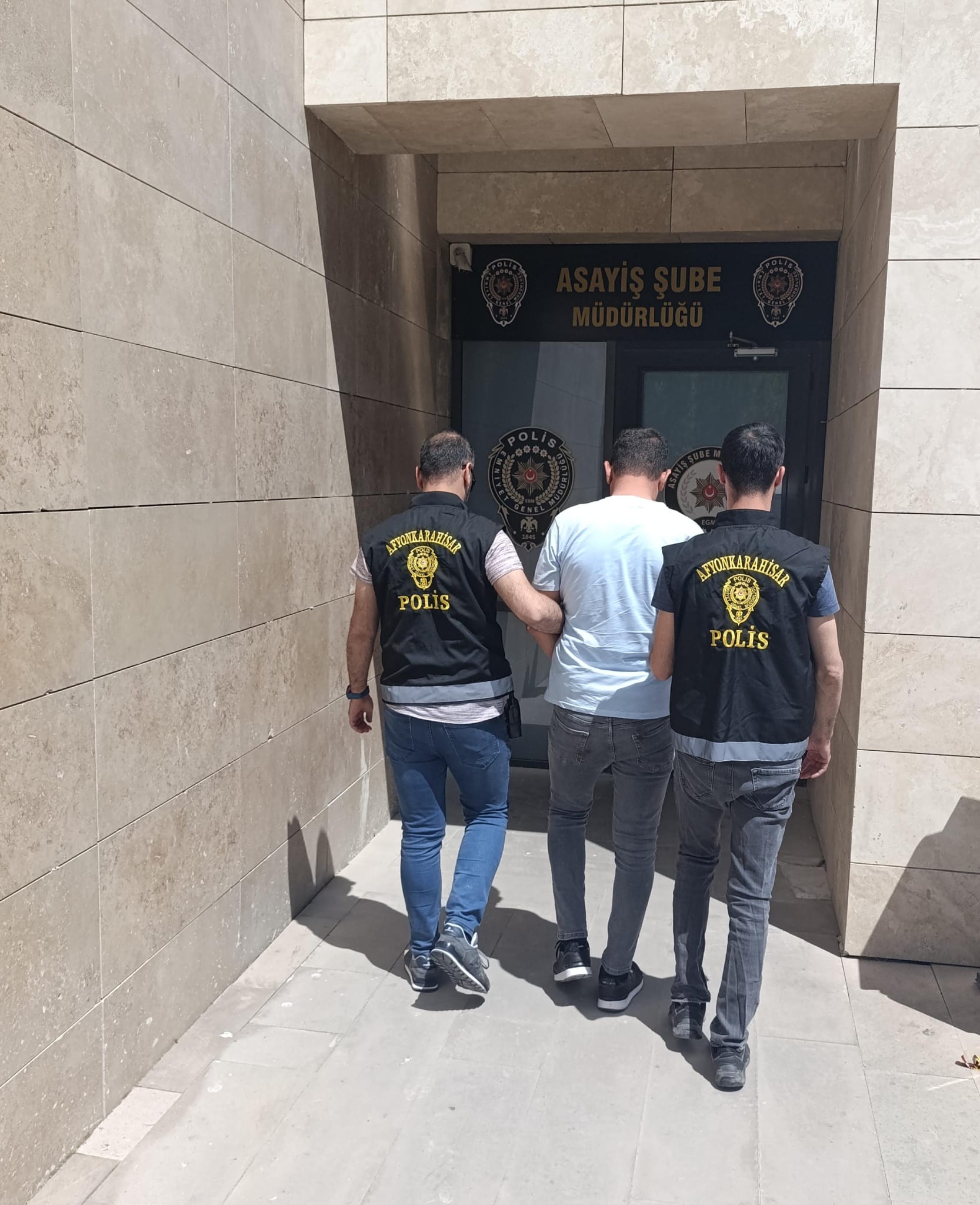 Hakkında aranma kaydı bulunan şahıs yakalandı