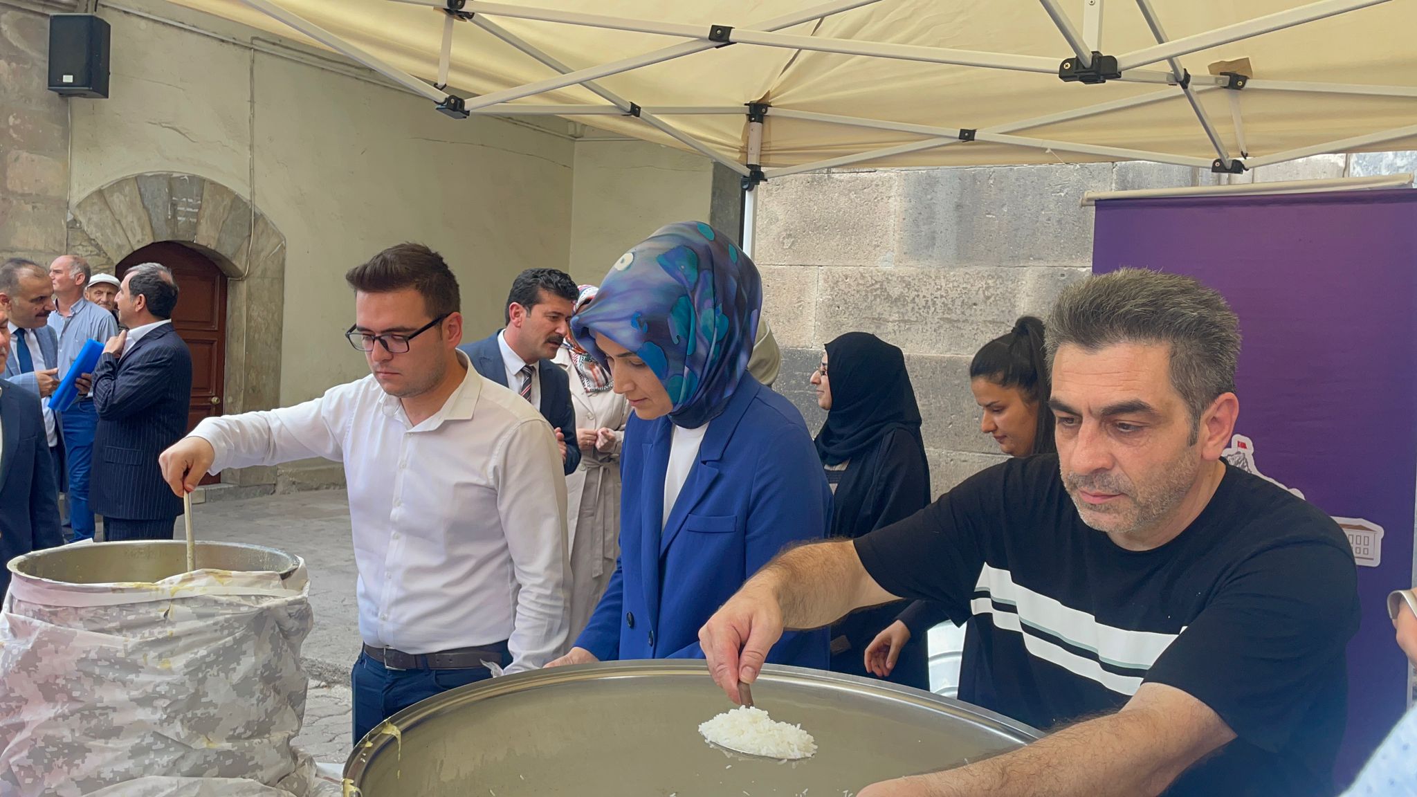 Tarihi gelenek yeniden başladı