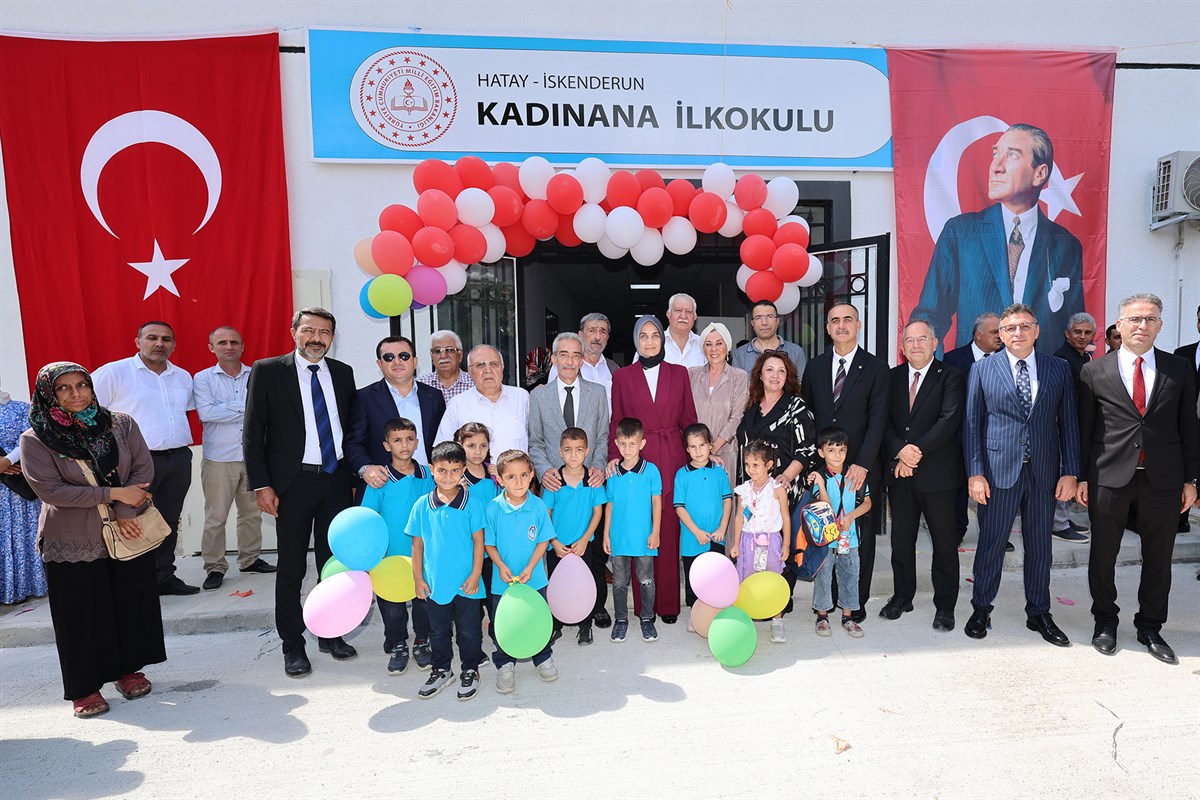 Afyonkarahisarlıların Deprem Bölgesine Kazandırdığı Kadınana İlkokulu Açıldı