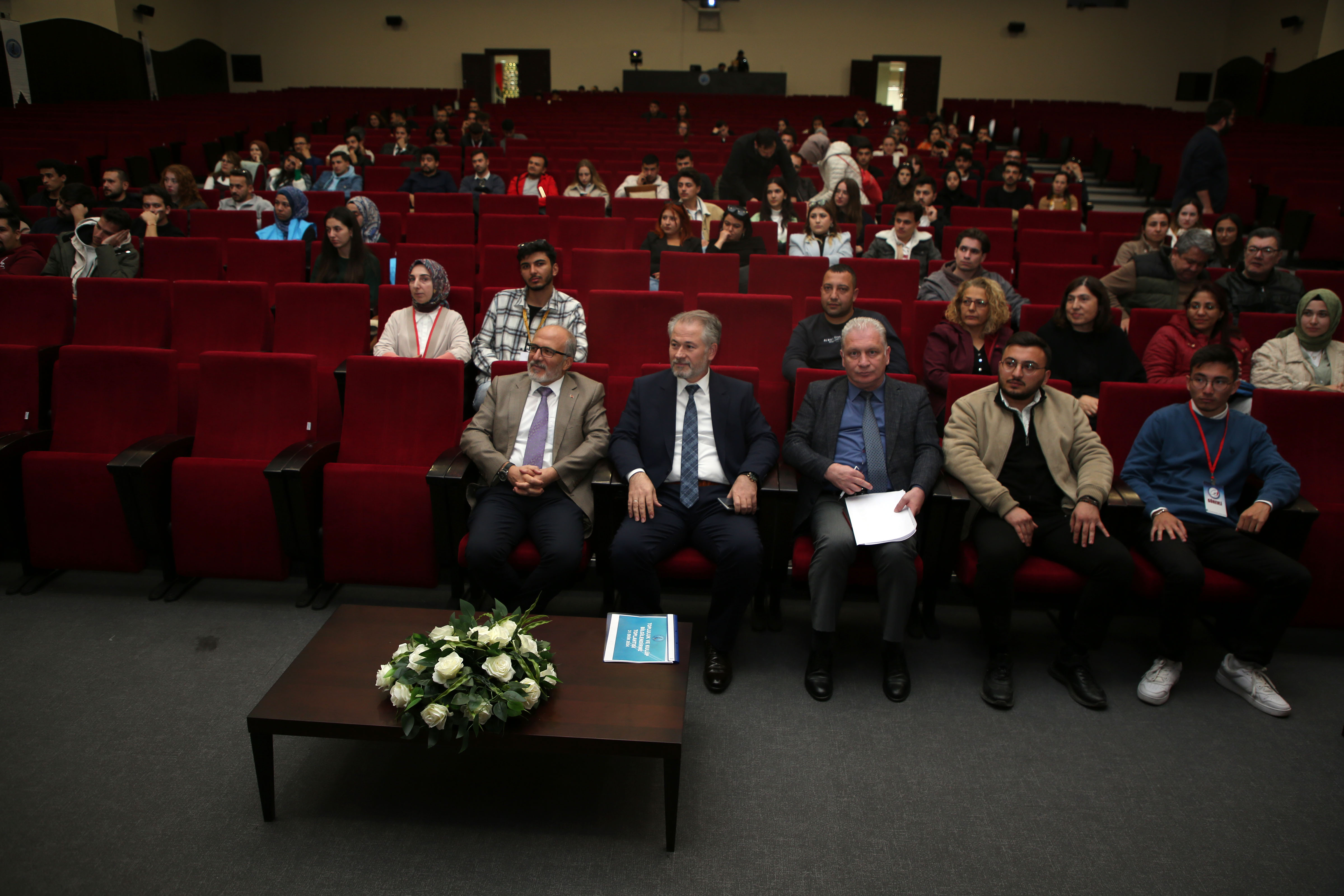 Öğrenci Kulüp ve Toplulukları Bilgilendirme Toplantısı Düzenlendi