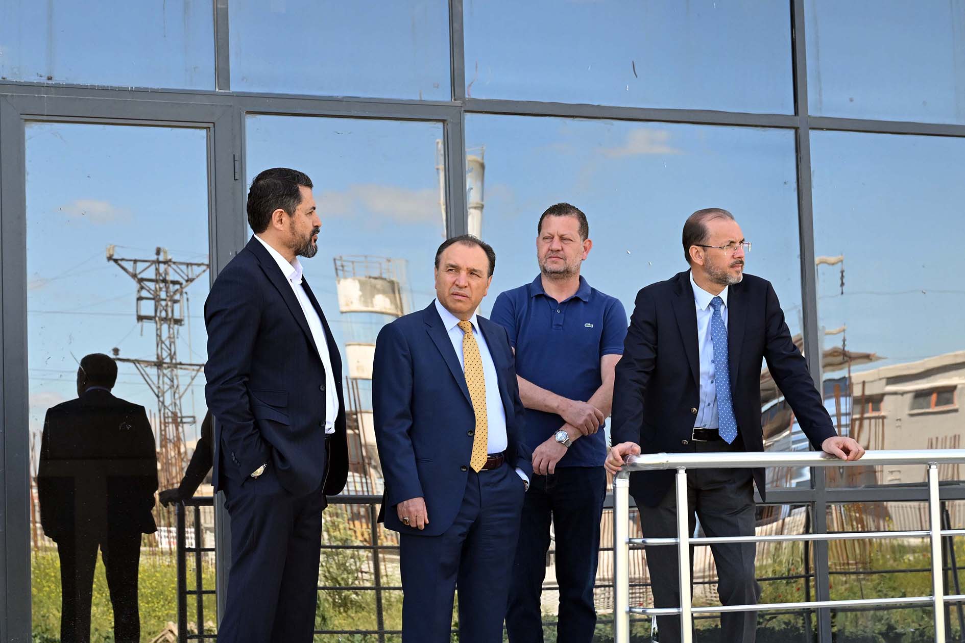 Karakaş, Zafer Teknopark OSB Ek Alanı Teknopark Binasında incelemelerde bulundu