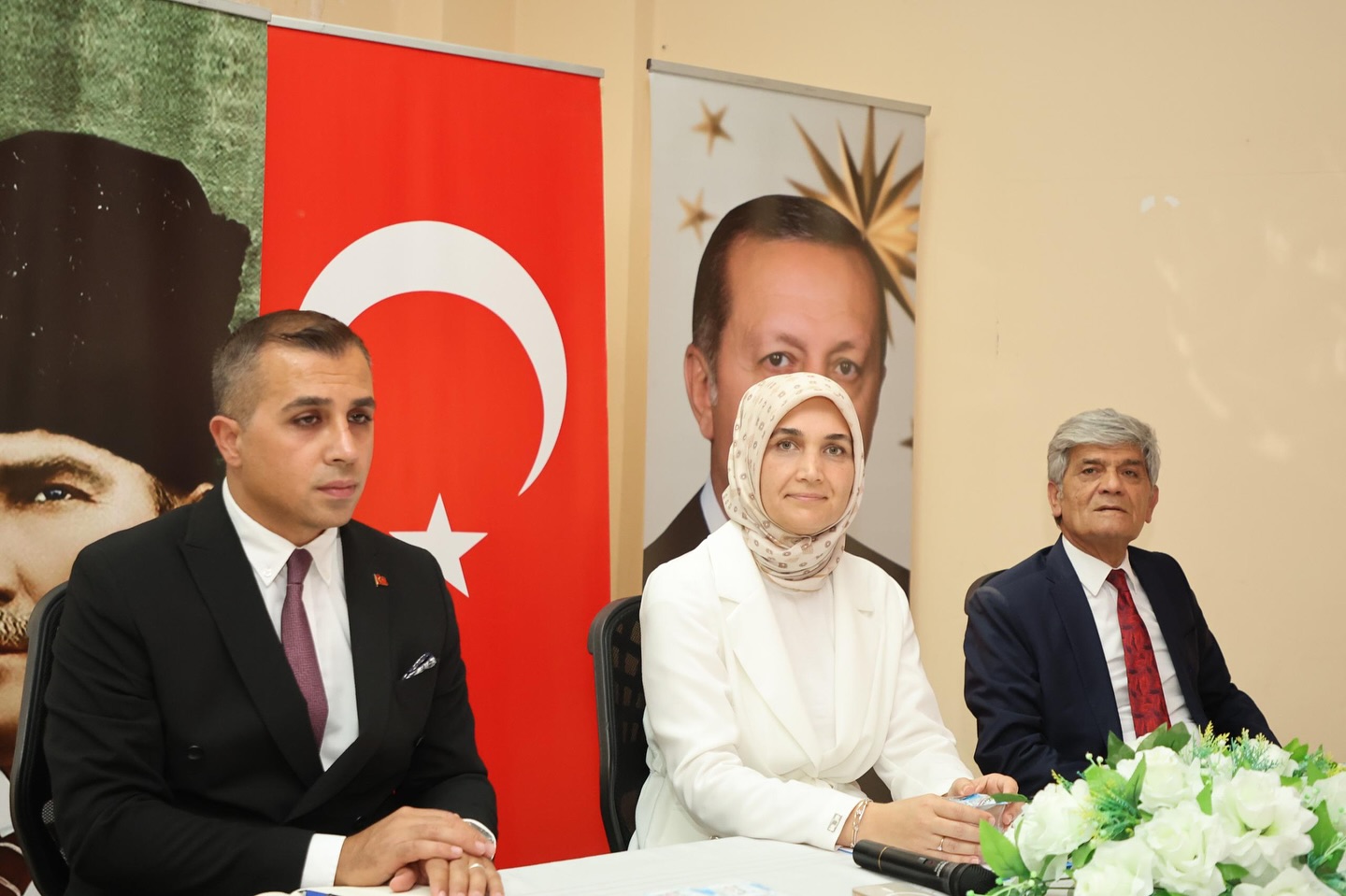 Kızılören'de Halk Günü Toplantısı