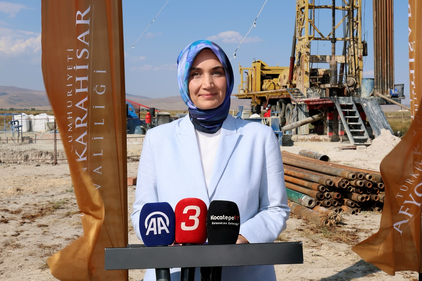 Vali Yiğitbaşı, Jeotermal Kaynaklı Sera konusunda bilgilendirdi