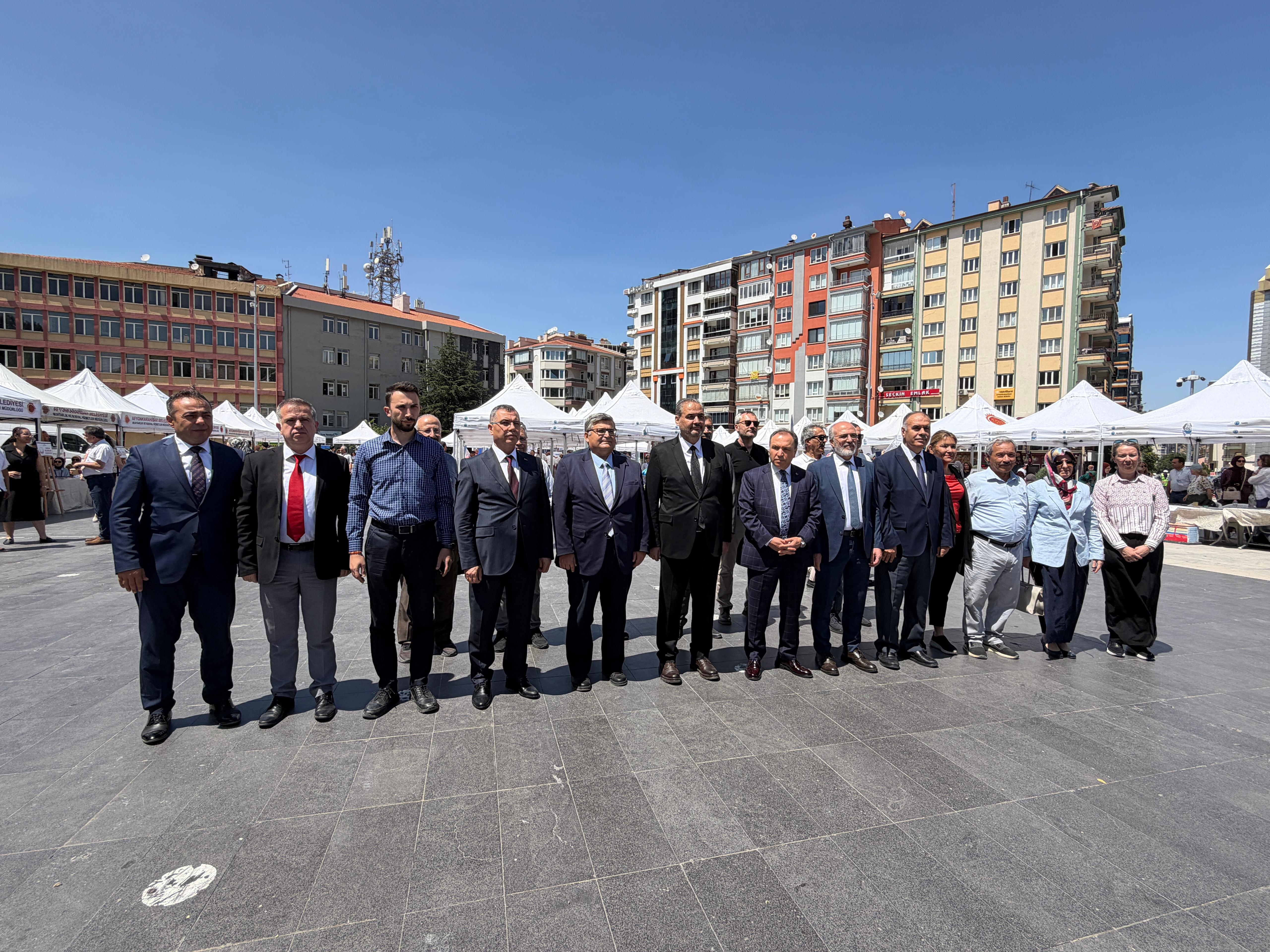 AKÜ ve AFSÜ'den Tercih Danışmanlığı Etkinliği