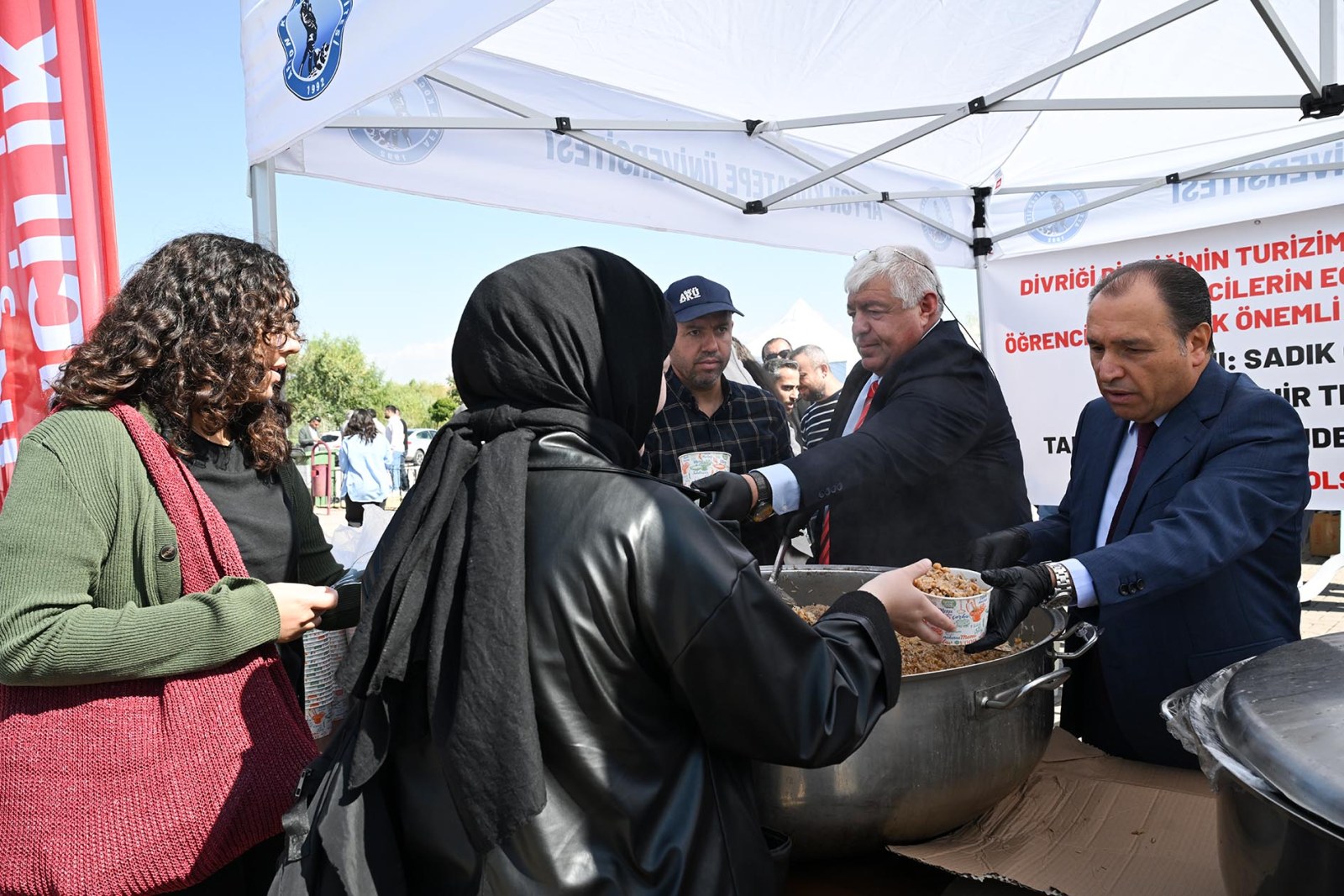 AKÜ Öğrenci Kulüp ve Toplulukları Tanışma Etkinliğinde de Filistin Unutulmadı