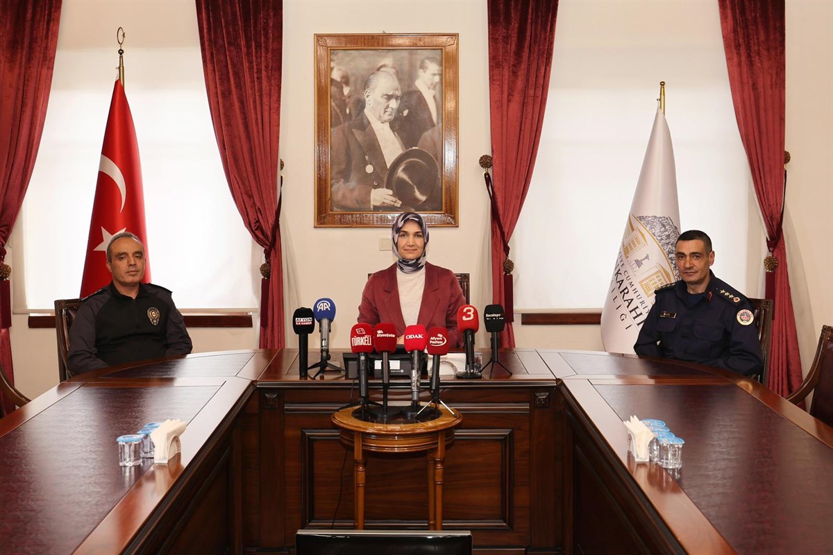 Vali Yiğitbaşı Asayiş Olaylarını Basına Değerlendirdi