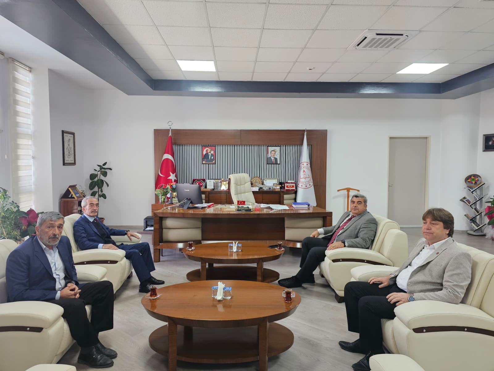 Üstün'den Sünnetci'ye Ziyaret