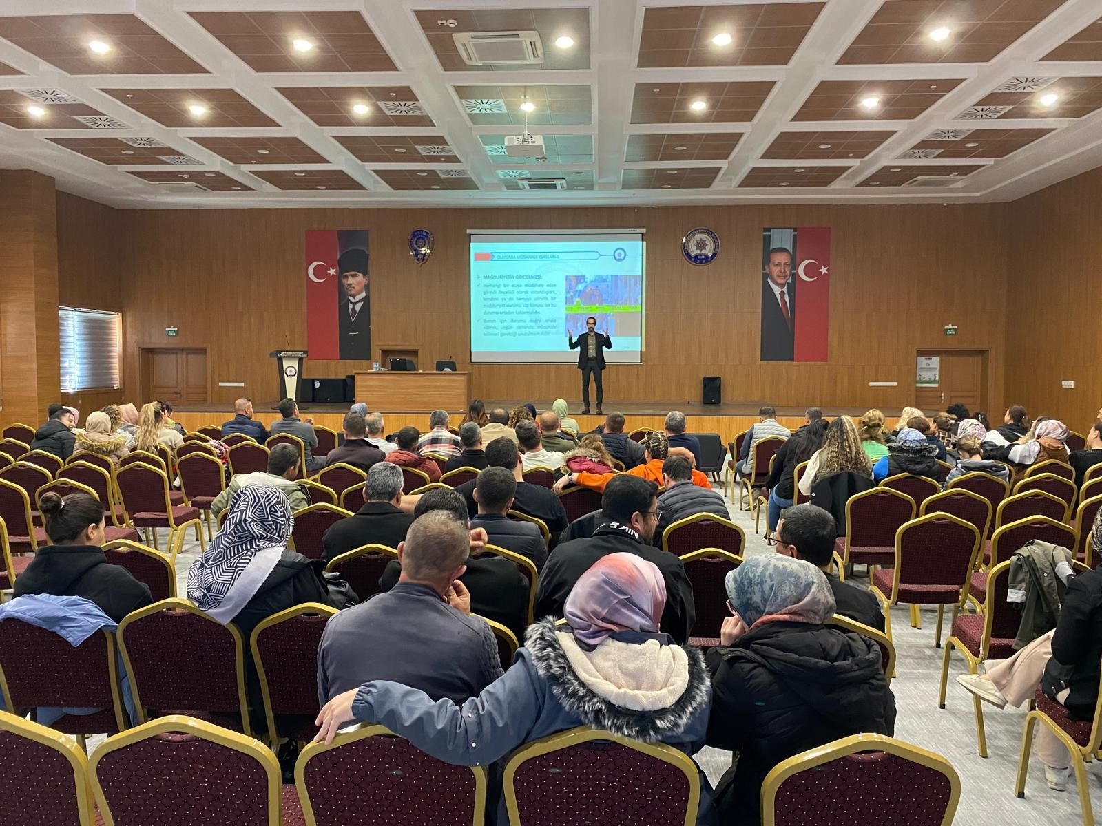 Emniyet Bilgilendirdi