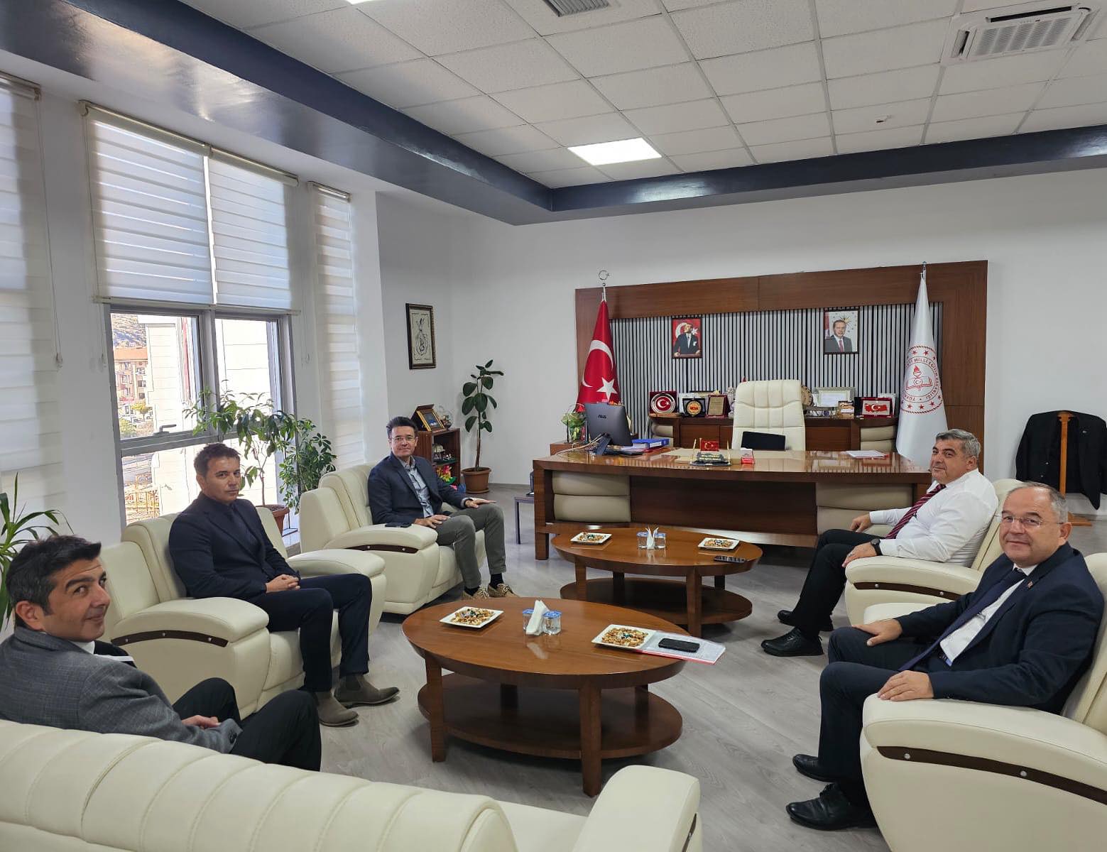 Öztürk'ten Sünnetci'ye Ziyaret