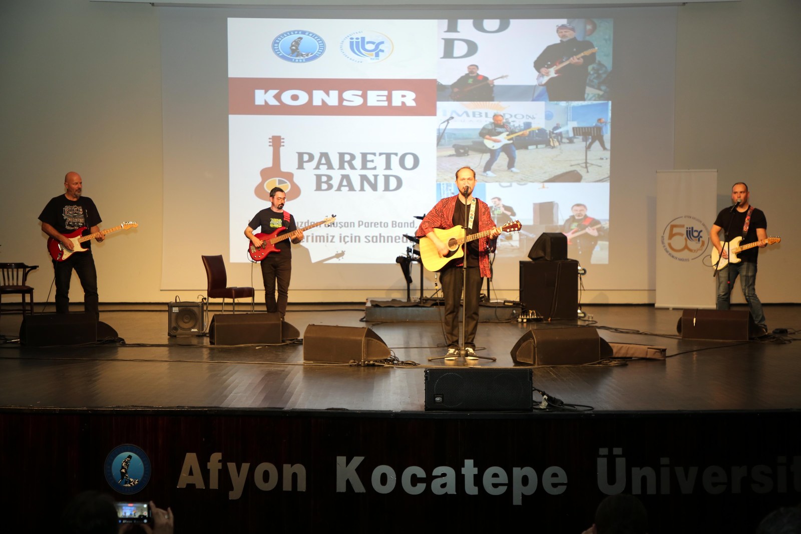 Sınav Öncesi Öğrencilere Motivasyon Konseri