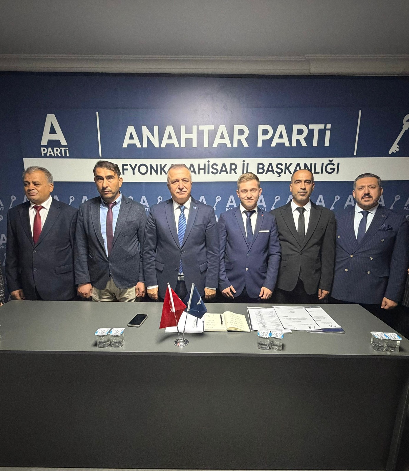 Anahtar Parti'de İlçe Başkanlıklarına Atamalar Yapıldı
