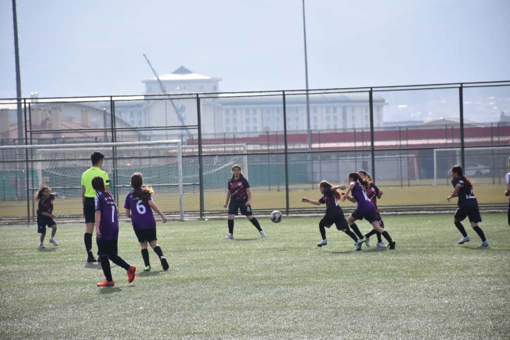 Okul Sporları Yıldız Kızlar Futbol Final Müsabakaları Sona Erdi