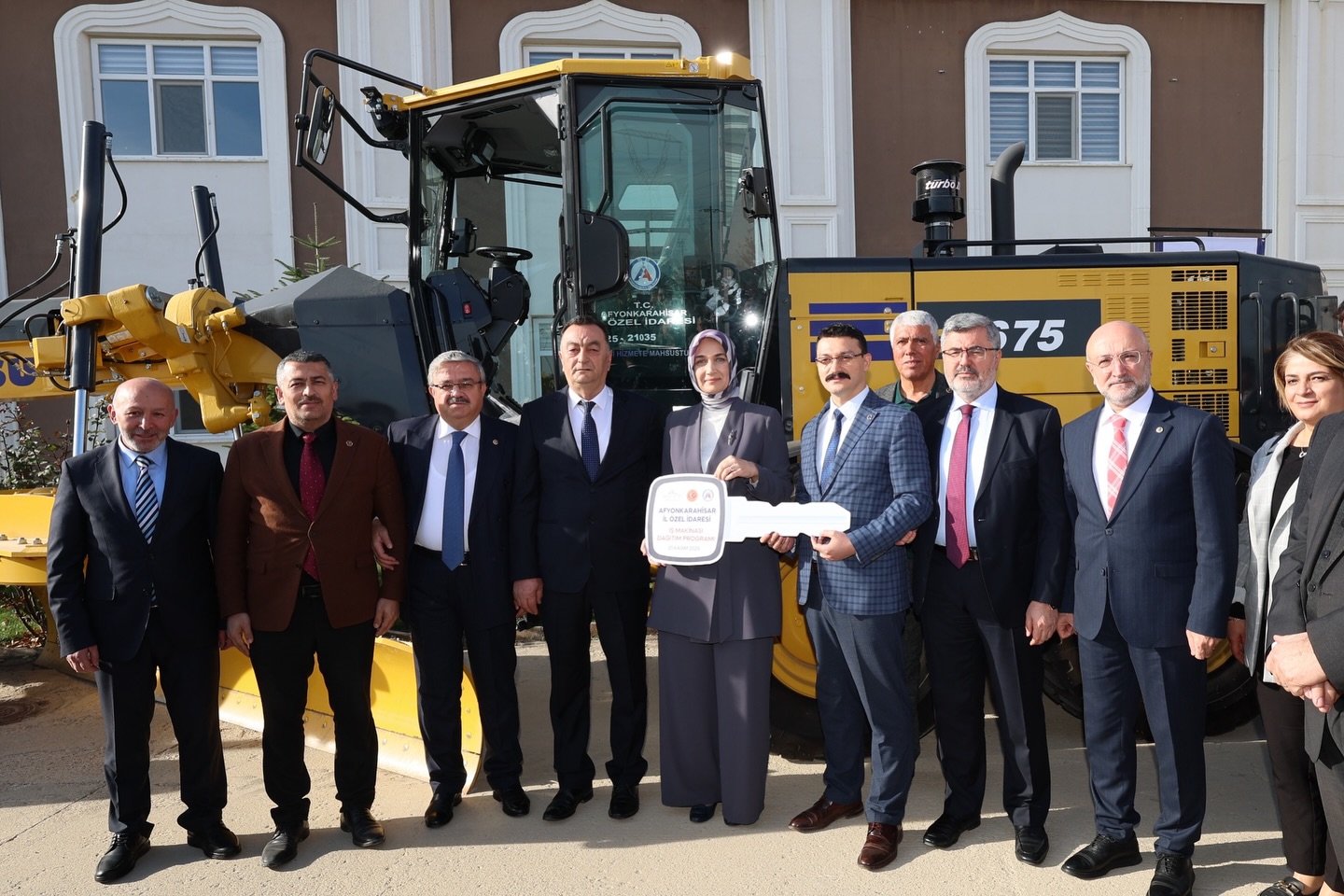 Vali Yiğitbaşı, Araç Dağıtım Programına katıldı