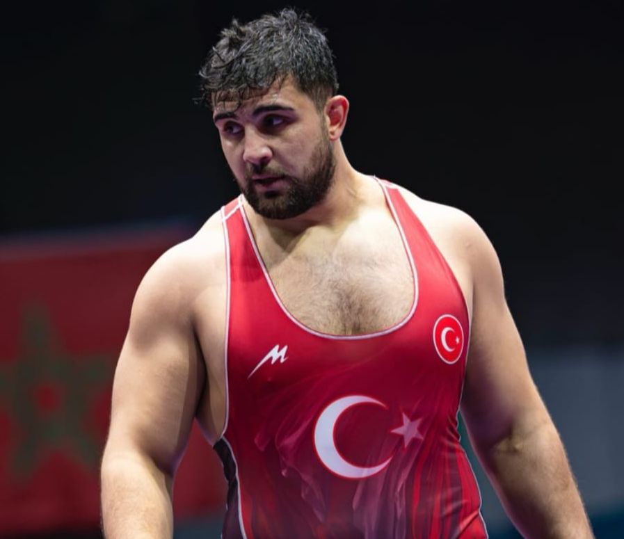 İhsaniye Bozhüyüklü Güreşçimiz Fatih Bozkurt Bronz Madalya Kazandı