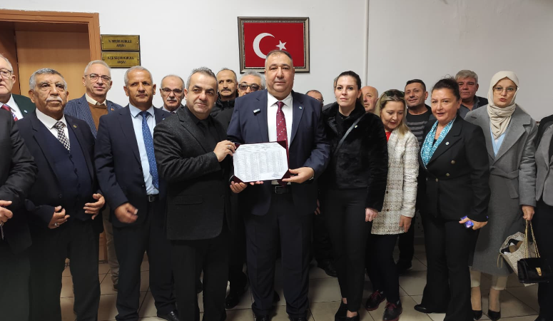 Mısırlıoğlu, Mazbatasını Aldı