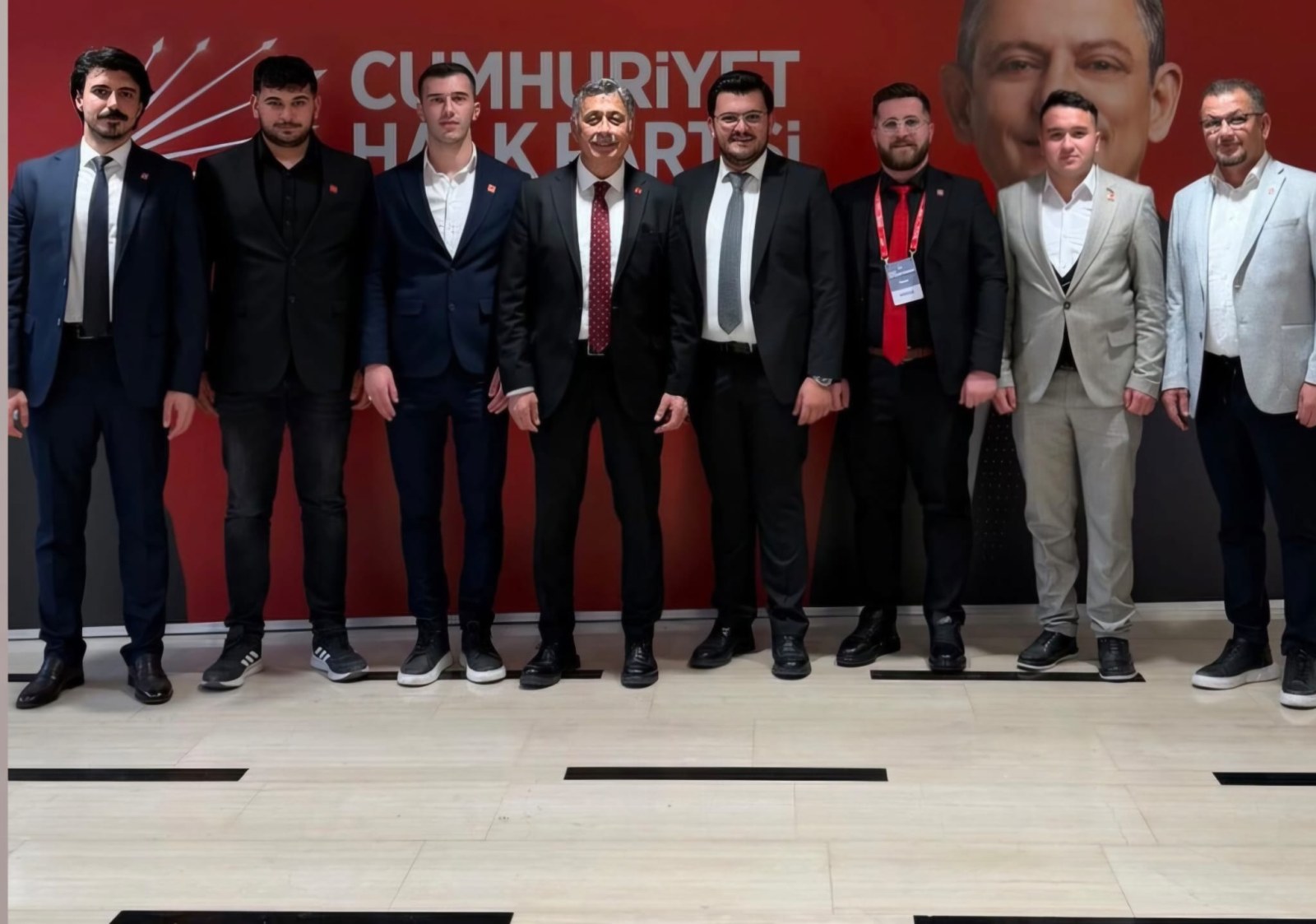 CHP'DE 1357 DELEGE SANDIK BAŞINDA