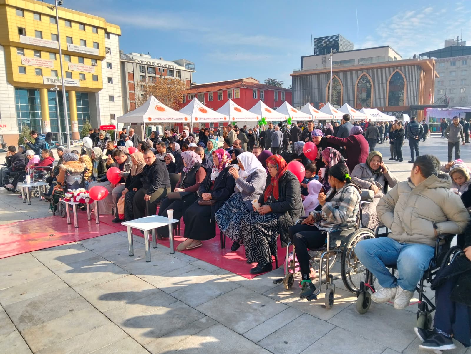 TOPLUMSAL FARKINDALIK İÇİN BİR ARAYA GELDİLER