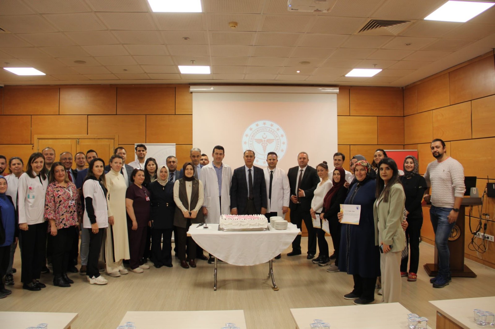 Obezite Merkezi 100. Ameliyat Başarısını Düzenlenen Etkinlikle Kutladı