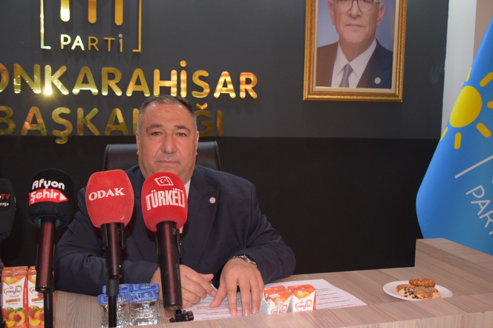 “EMEKLİYE %11 ZAM: ADALET Mİ, ALAY MI?”