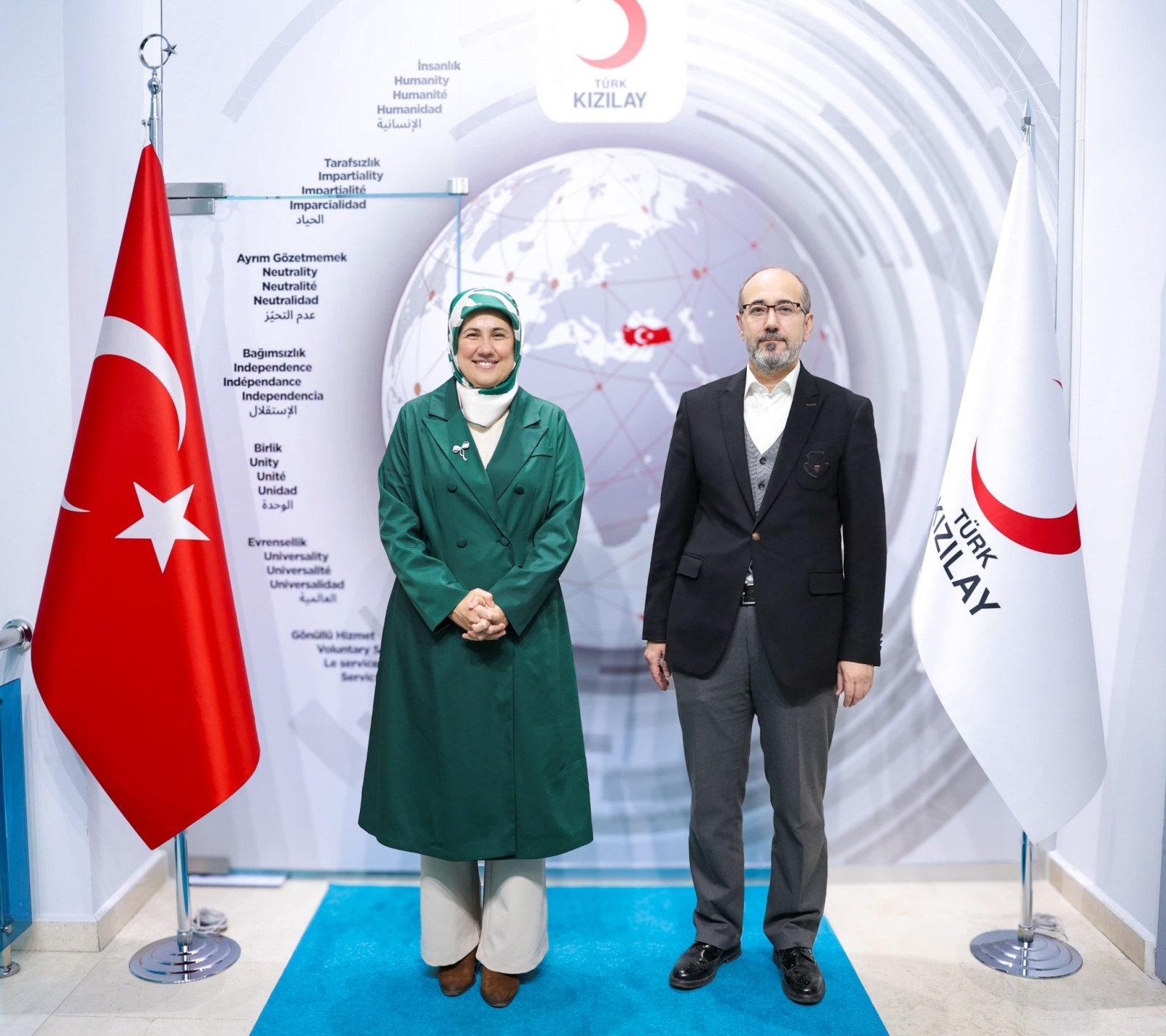 Dr. Öztürk, Kızılay Genel Başkanı ile Görüştü