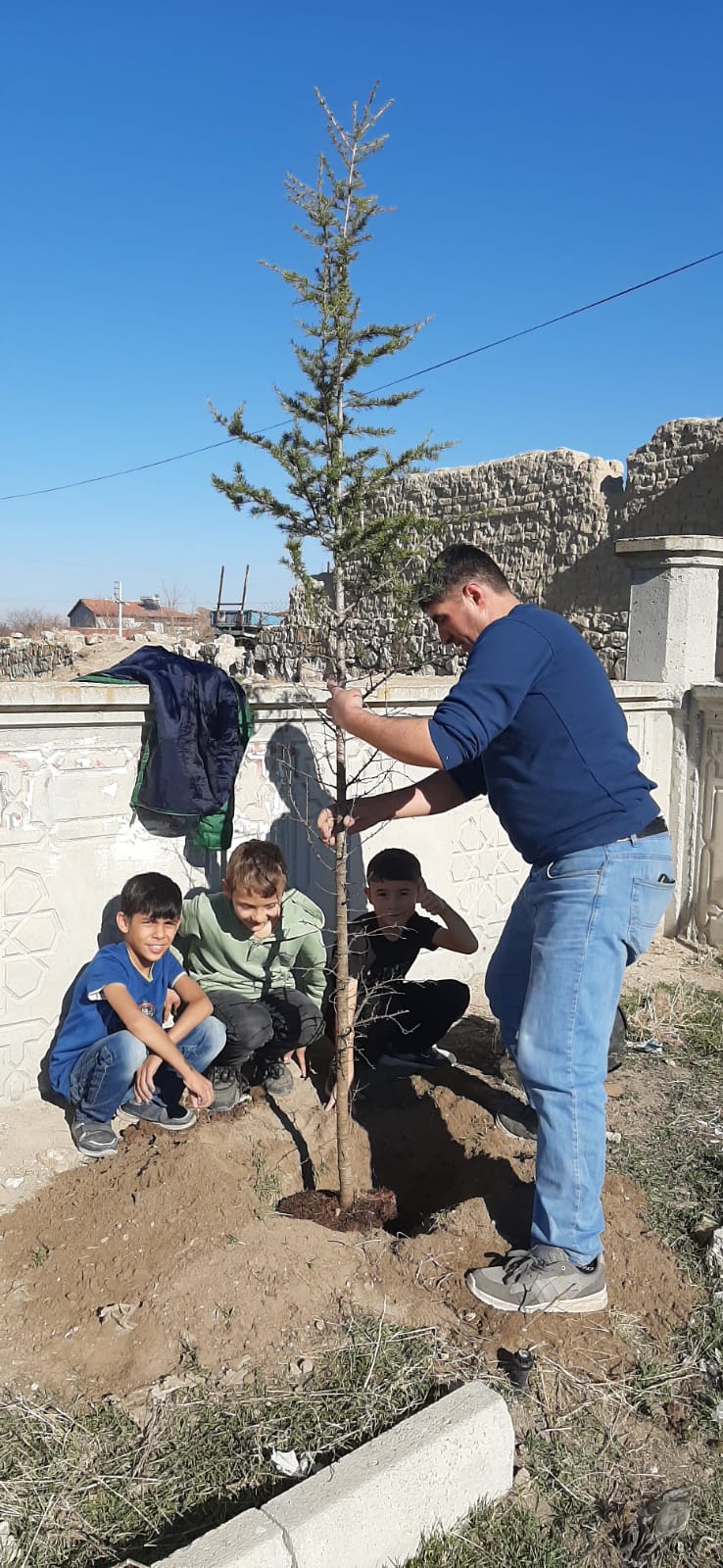 MUHTARDAN ÖRNEK DAVRANIŞ