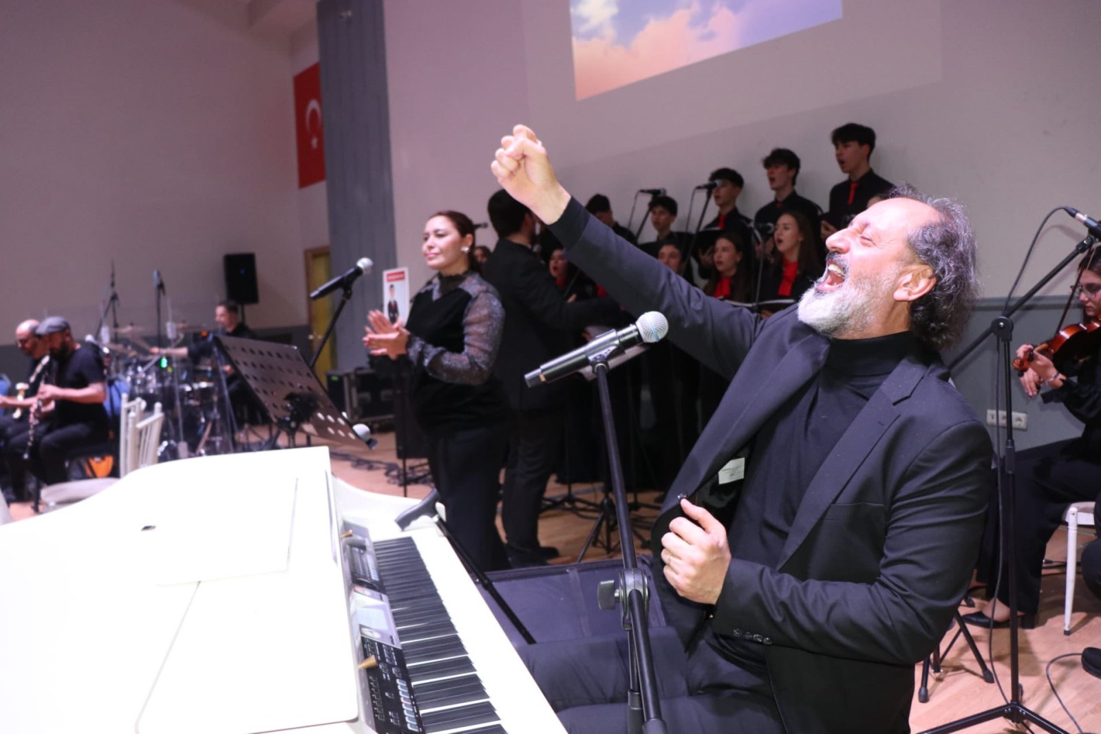 “Kim Var?” Sanat Etkinliği Büyük Beğeni Topladı