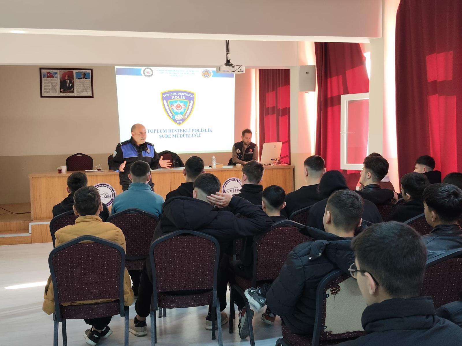 Emniyet Bilgilendirdi