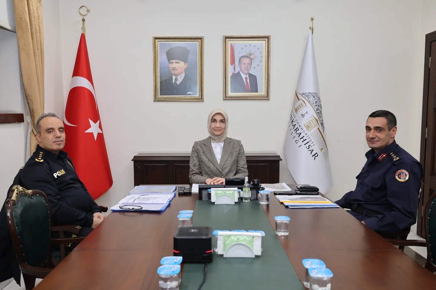 Toplantıda asayiş, trafik ve güvenlik tedbirleri ele alındı