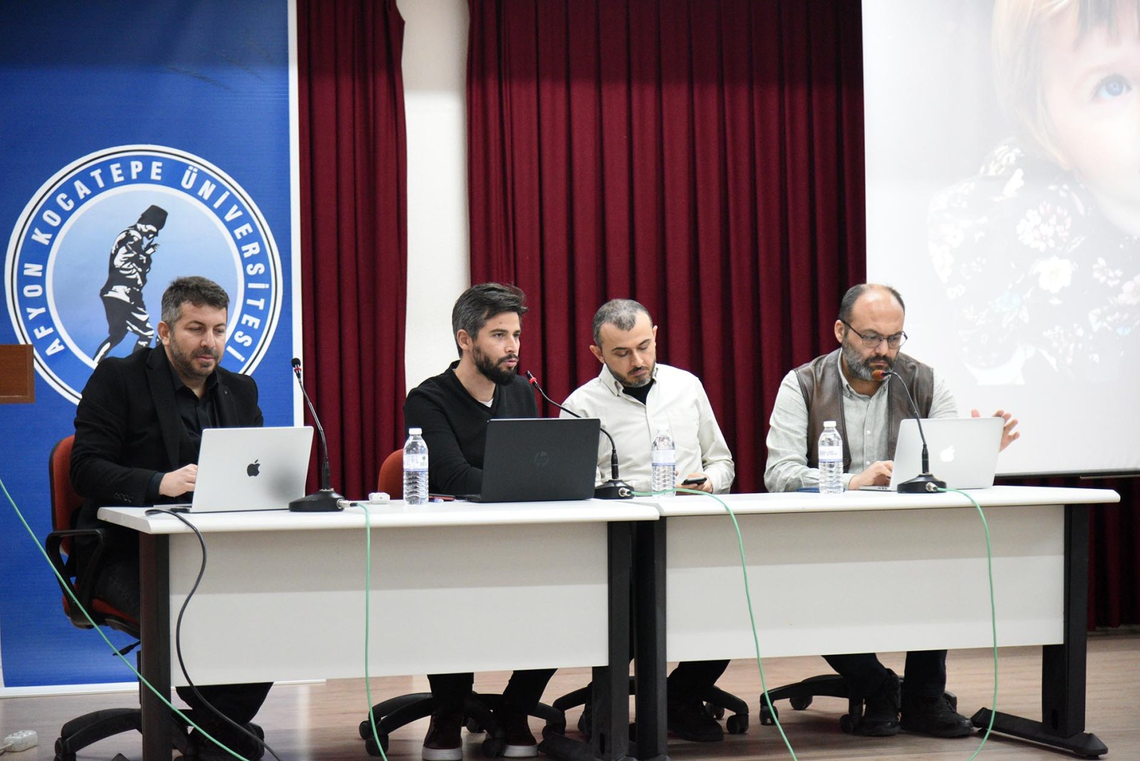 “Mevlana ve Çelebilik” Paneli Gerçekleştirildi