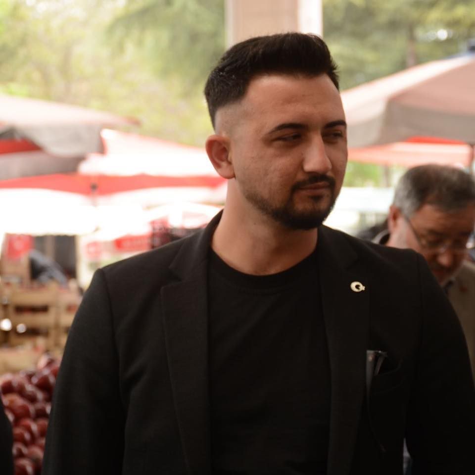 AK PARTİ GENÇLİK KOLLARI BAŞKANI KAZA GEÇİRDİ