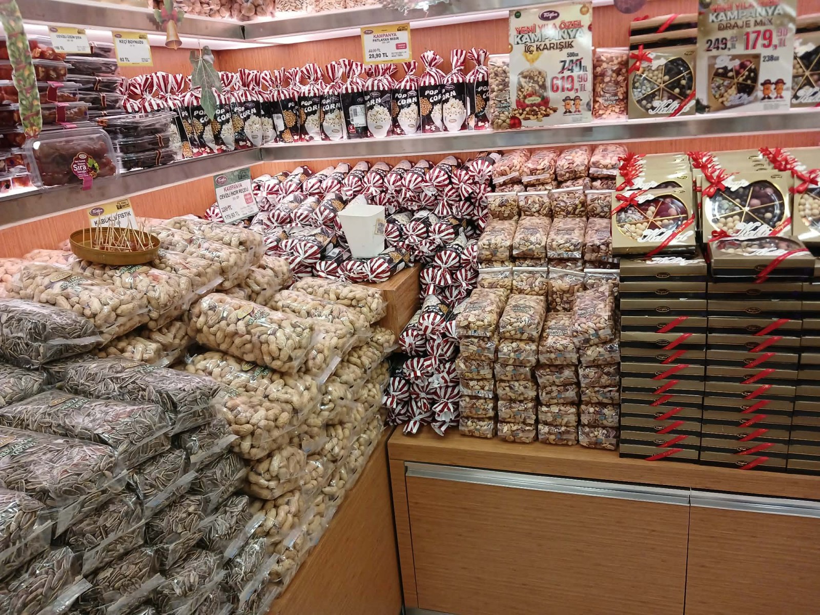 Kuruyemişcilerde Yılbaşı Hareketliliği