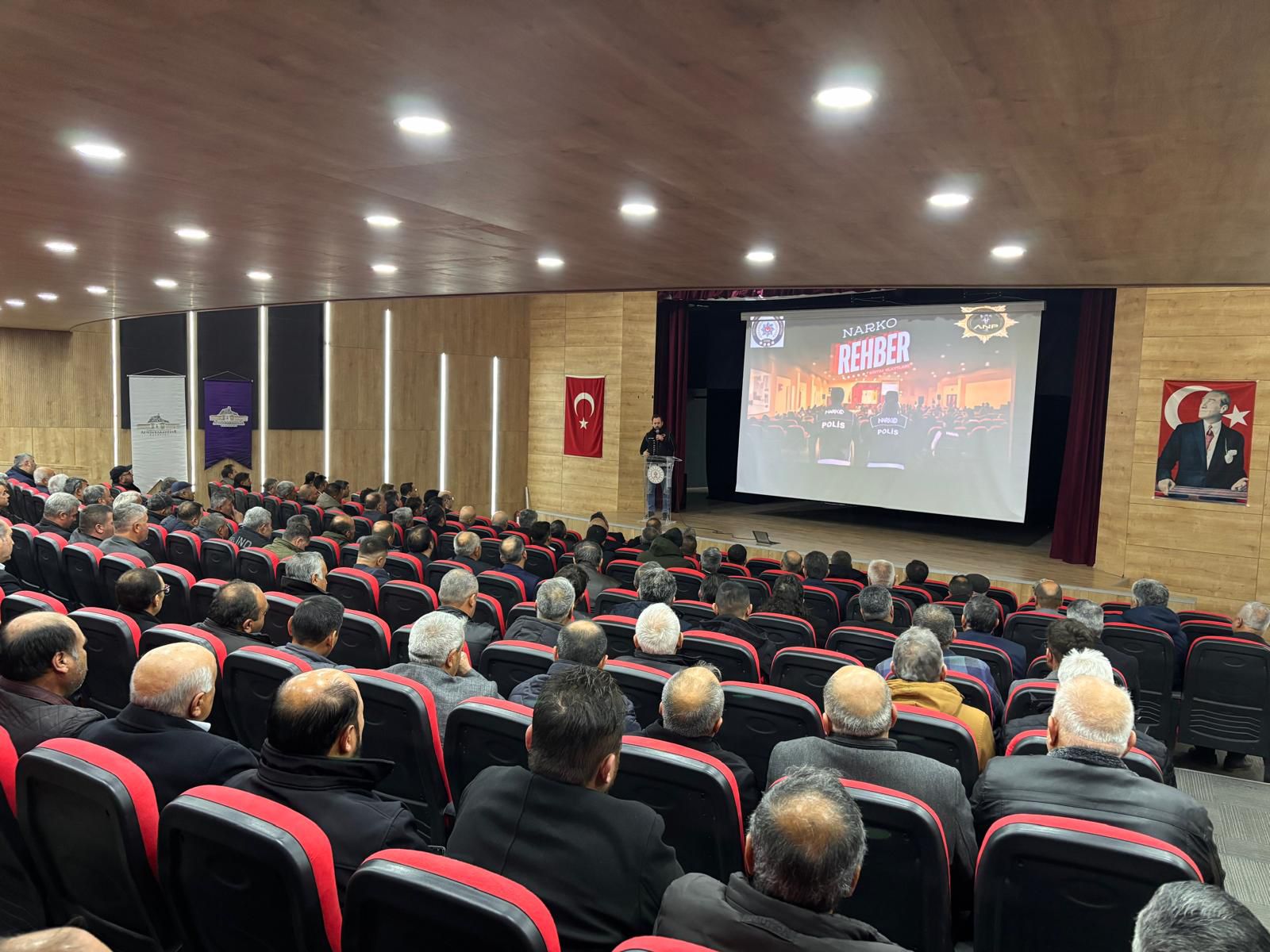 Emniyet Bilgilendirdi