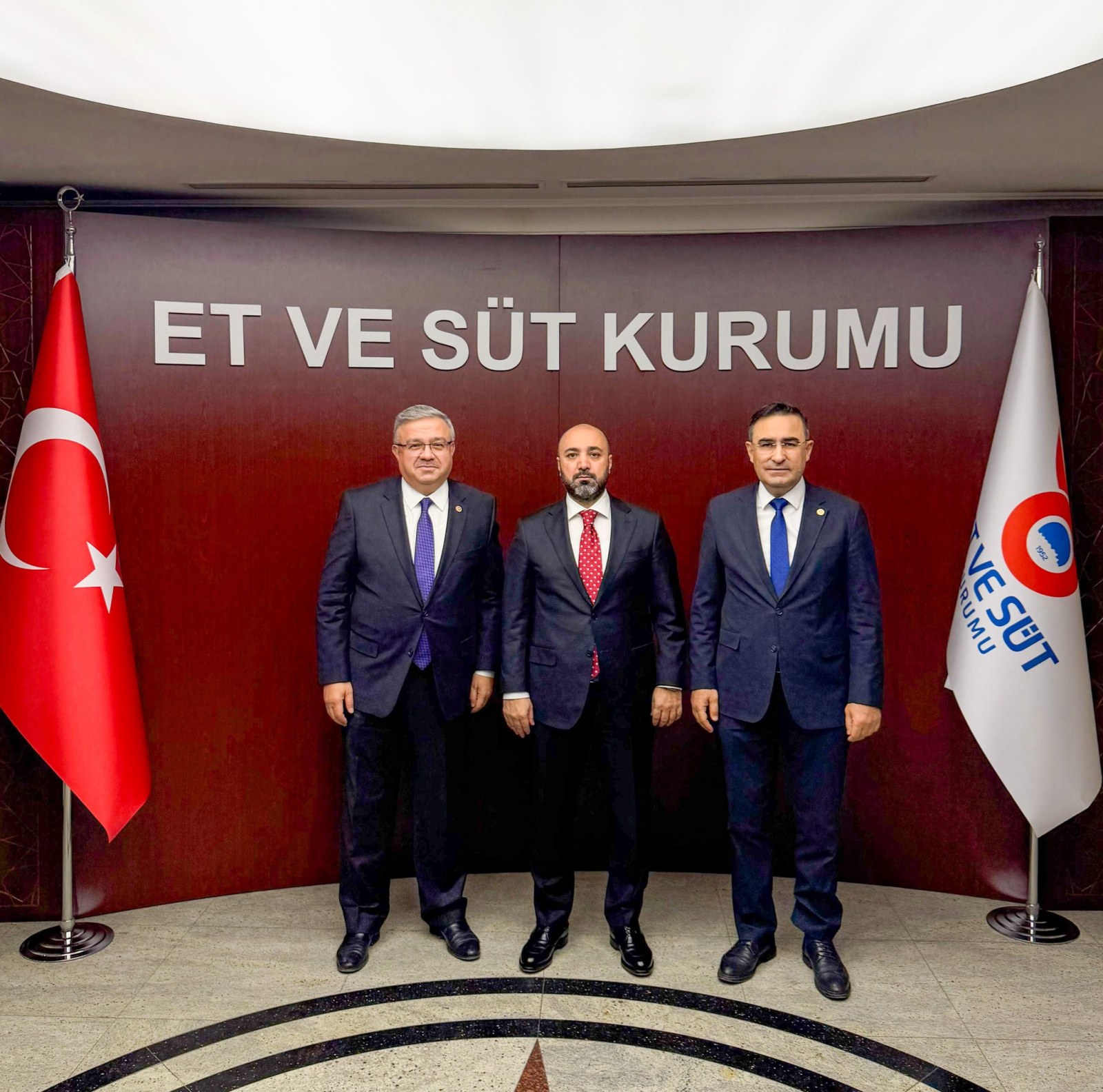 Et ve Süt Kurumu'nun Yatırımları Konuşuldu