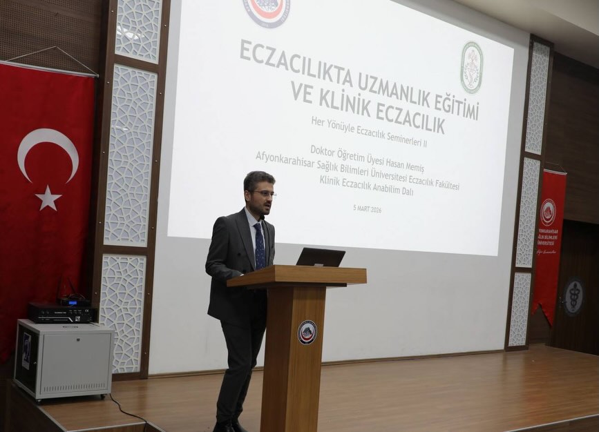 AFSÜ'de Uzmanlık Eğitimi ve Klinik Eczacılık Saha Deneyimleri Paylaşıldı