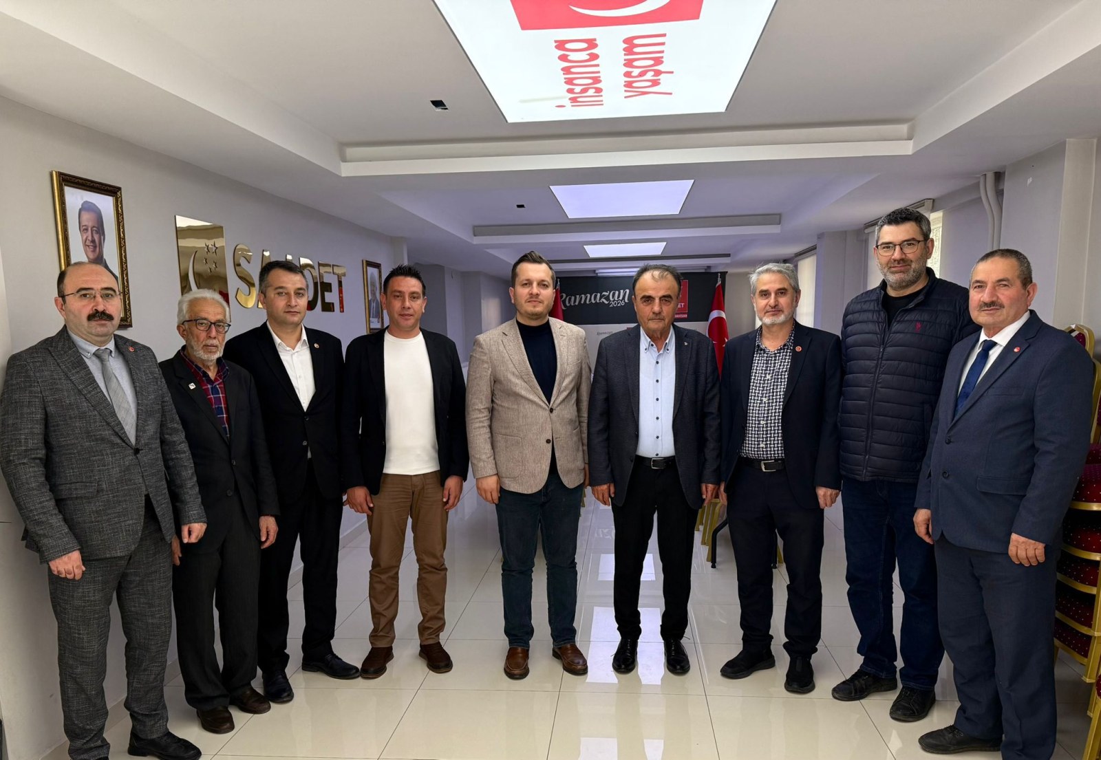 KARATAŞ: “EMEĞİN YANINDAYIZ”