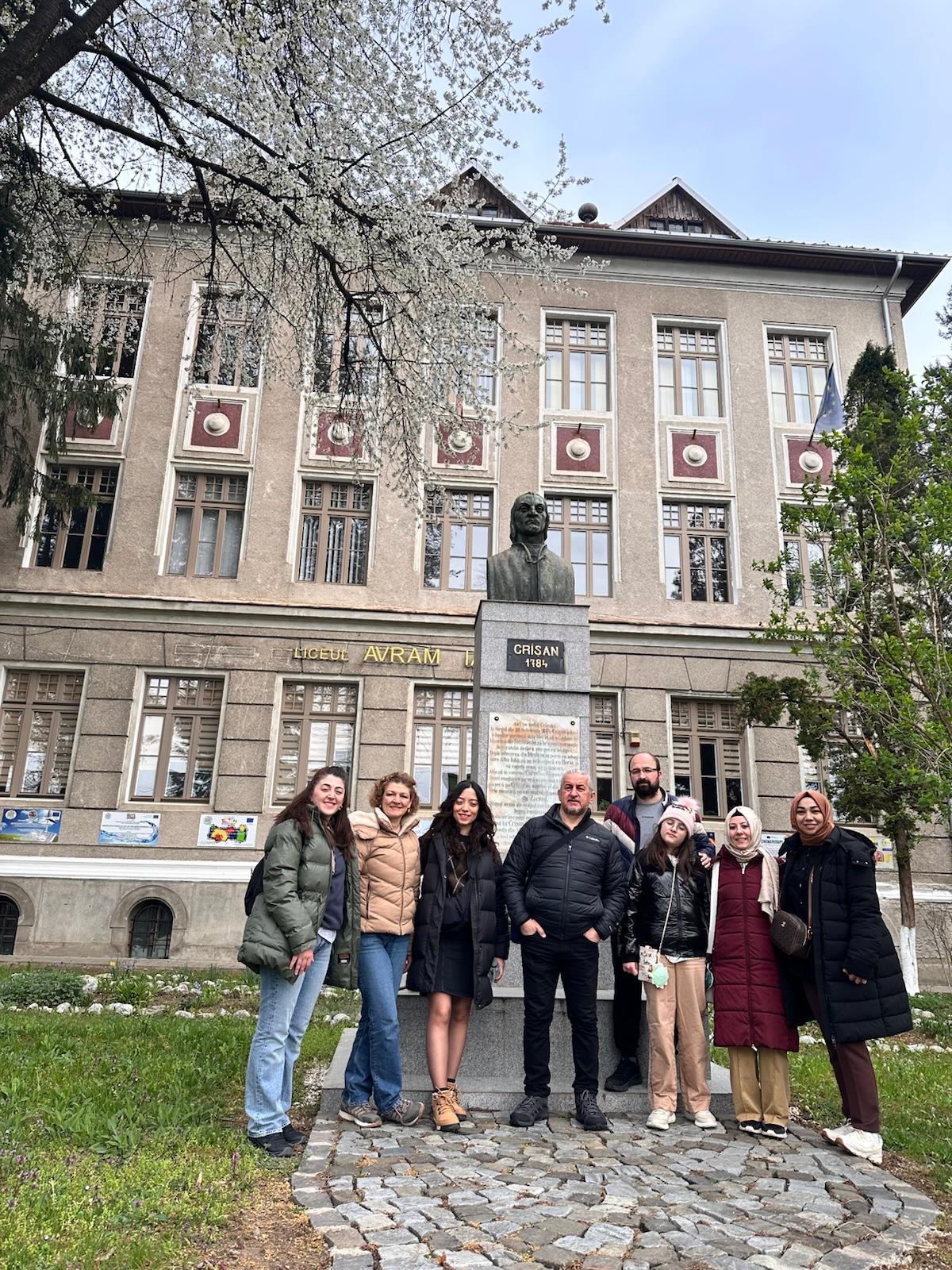 AKÜ, ROMANYA’DA ERASMUS+ PROJESİNE KATILDI