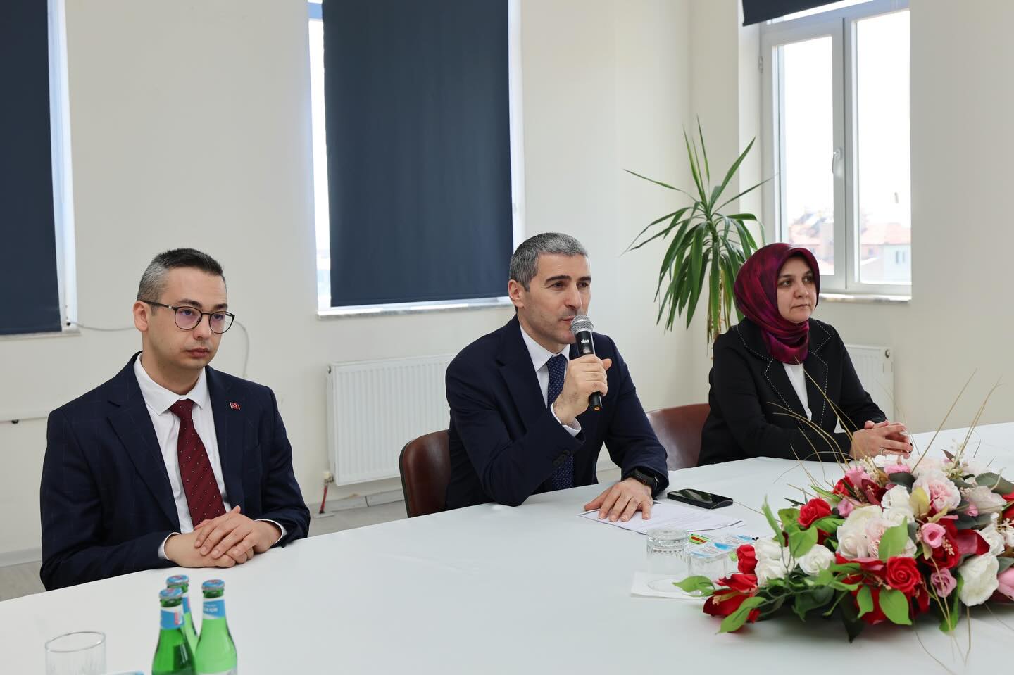 Vali Aktaş İhsaniye'de Değerlendirme Toplantısı Düzenledi