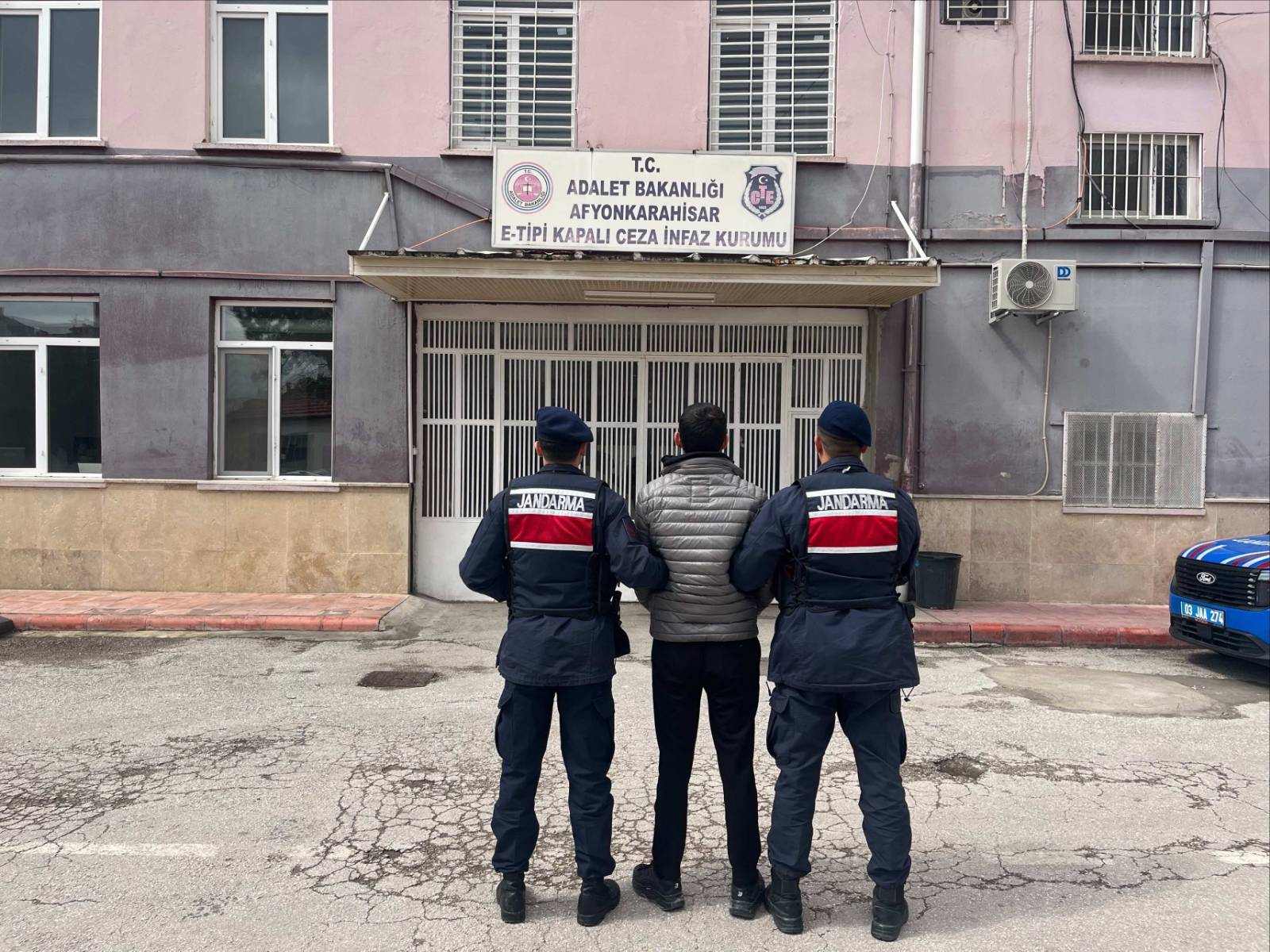 55 Şahıs Yakalandı