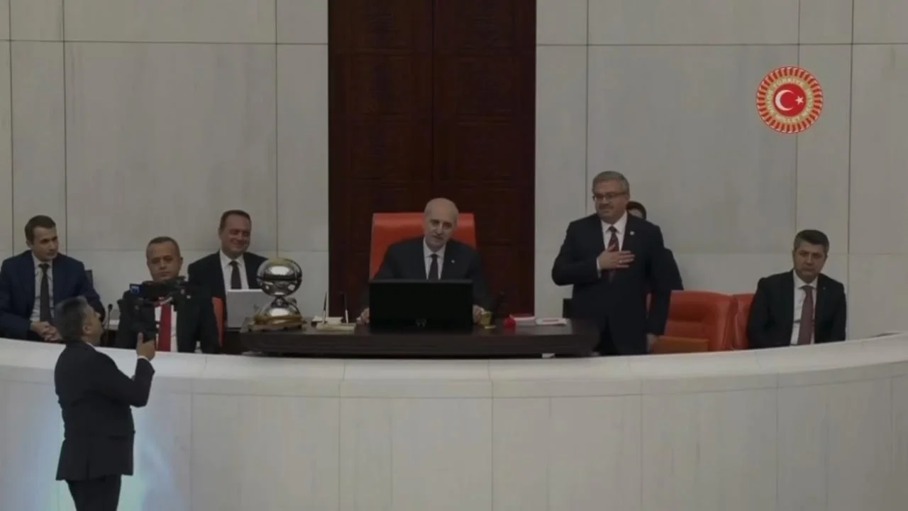 YURDUNUSEVEN'DEN DUYGULANDIRAN KONUŞMA