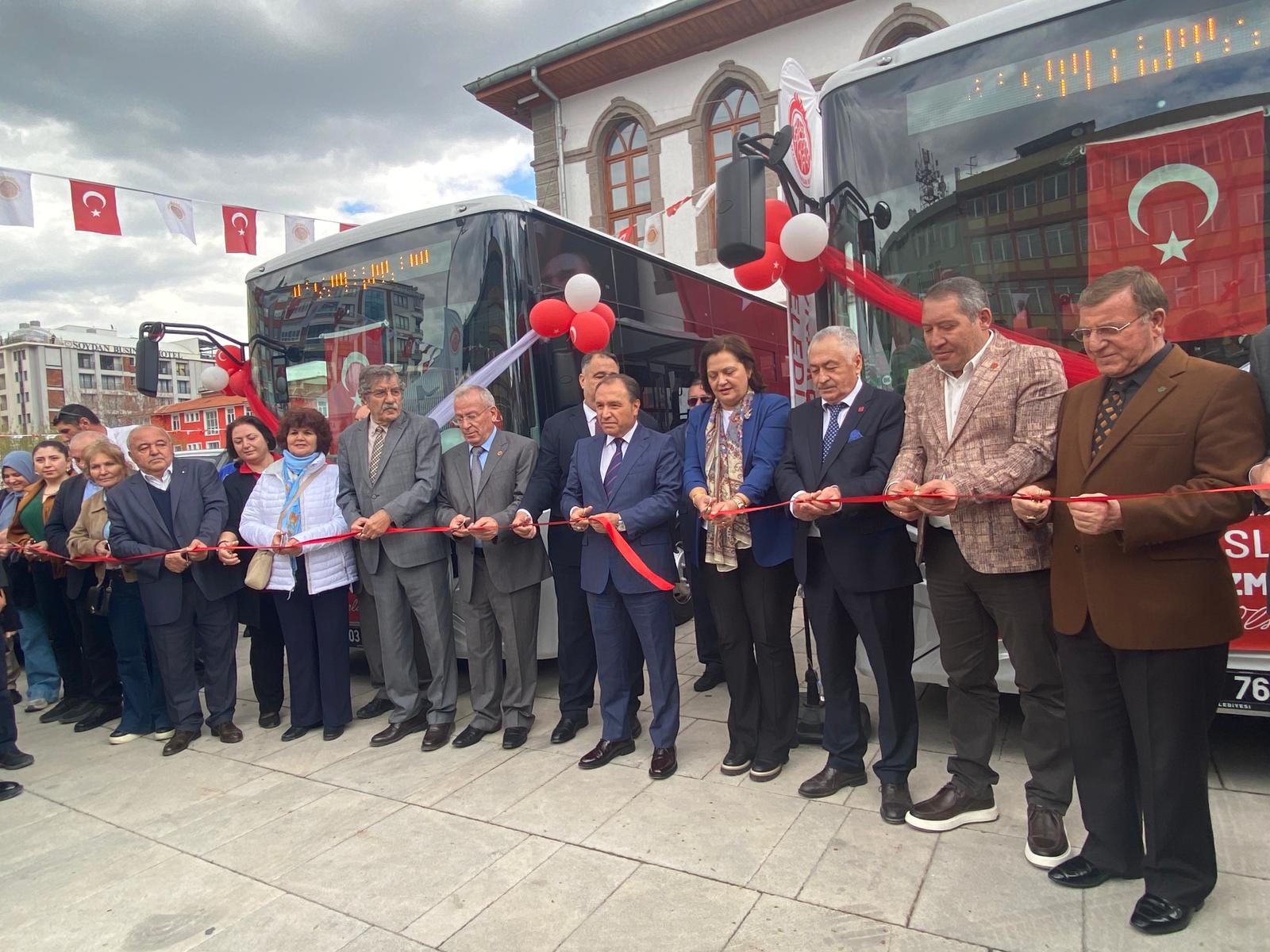 Belediye Filosuna Yeni Araçlar Eklendi