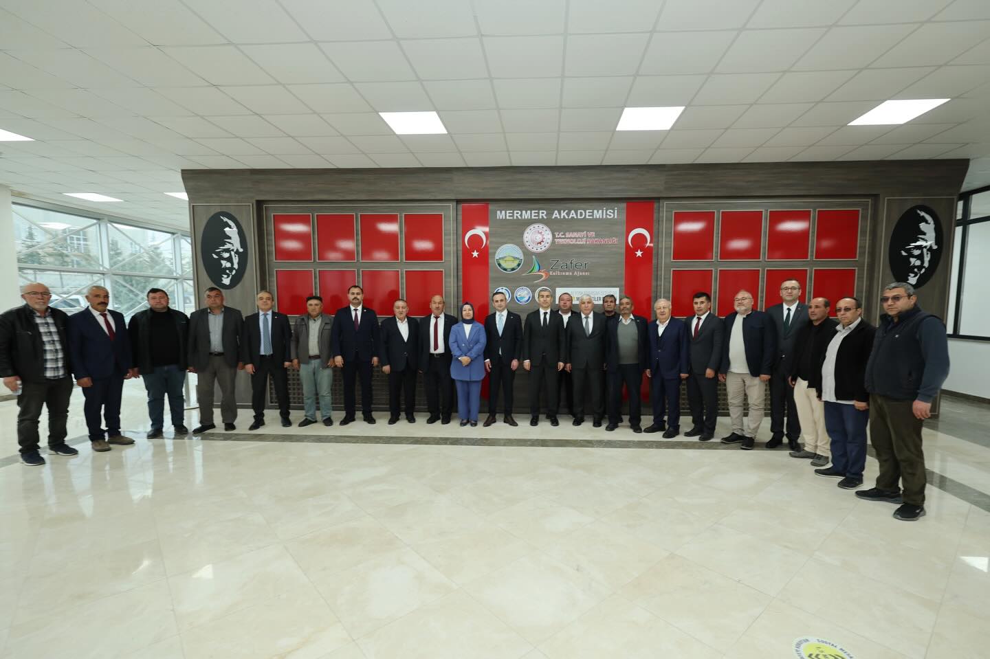 Vali Aktaş İscehisar'da Muhtarları Dinledi, Hastaneyi Ziyaret Etti