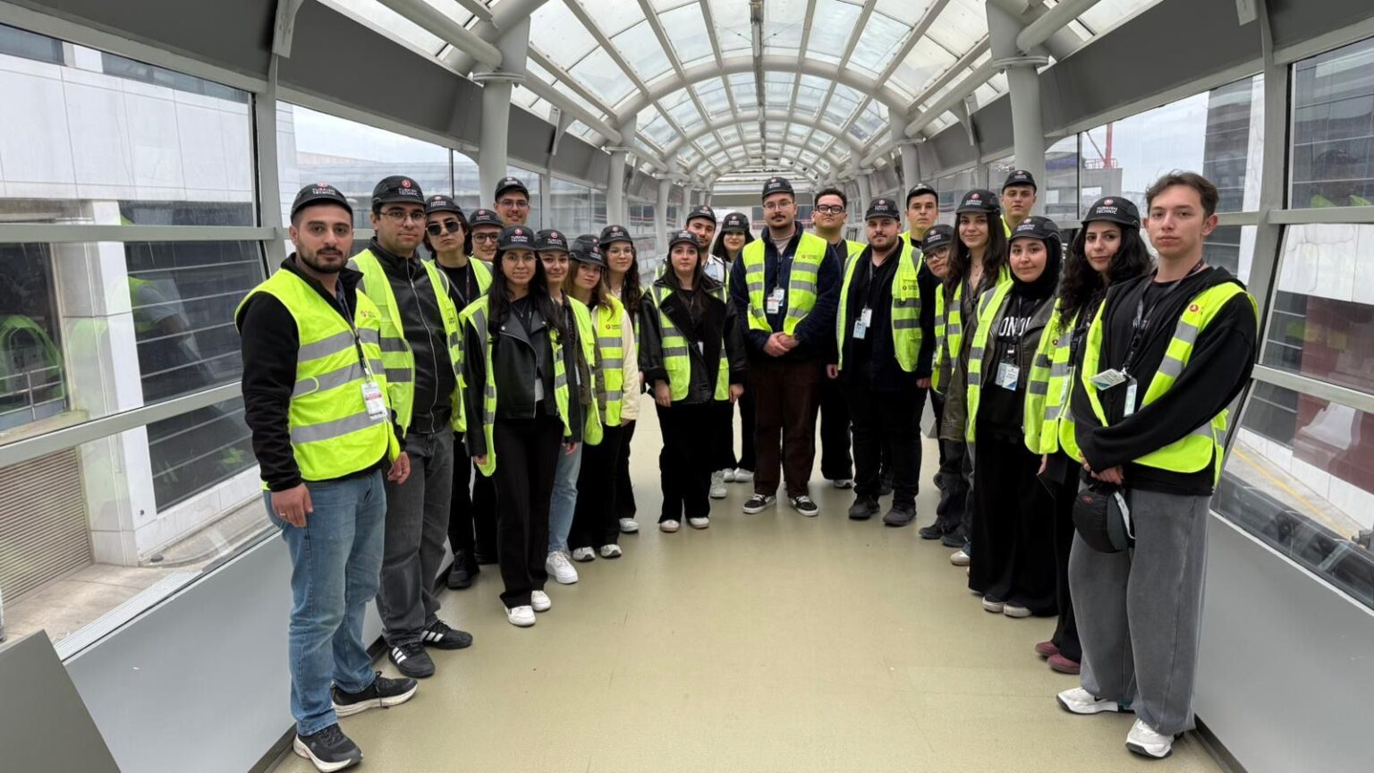 Öğrencilerden Turkish Technic’e Teknik Gezi