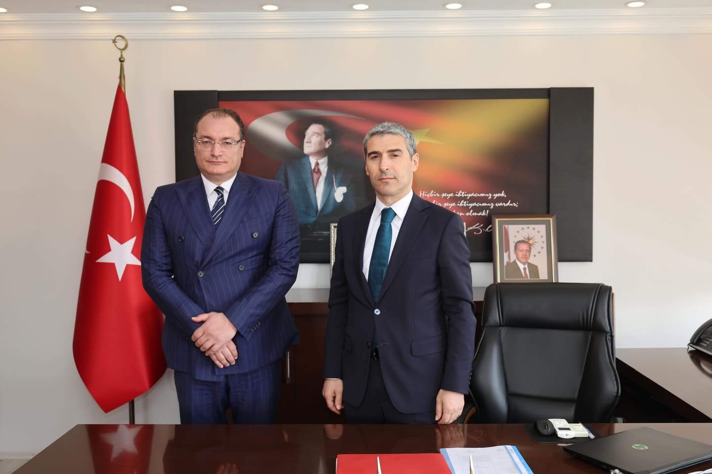 Vali Aktaş, Bolvadin'de Temaslarda Bulundu