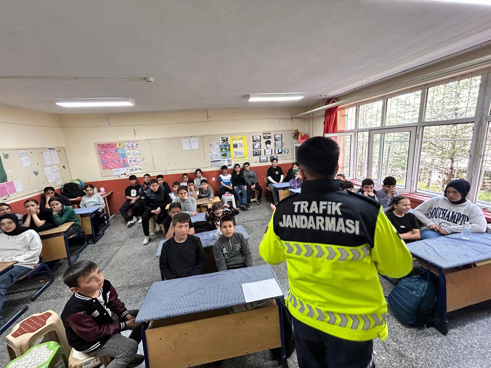 Jandarma Bilgilendirdi