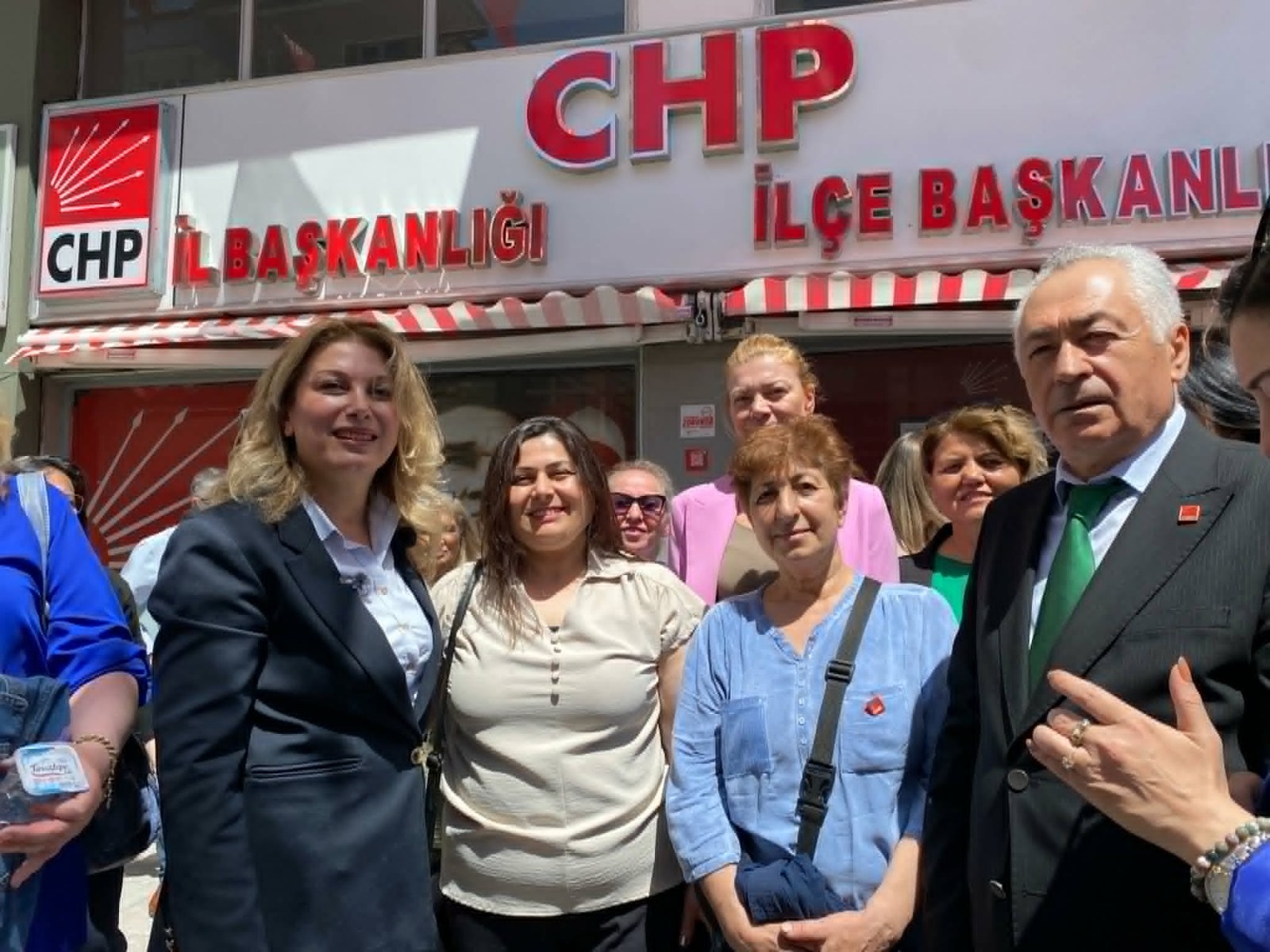 CHP Kadın Kolları Genel Başkanı Kaya Afyonkarahisar'da