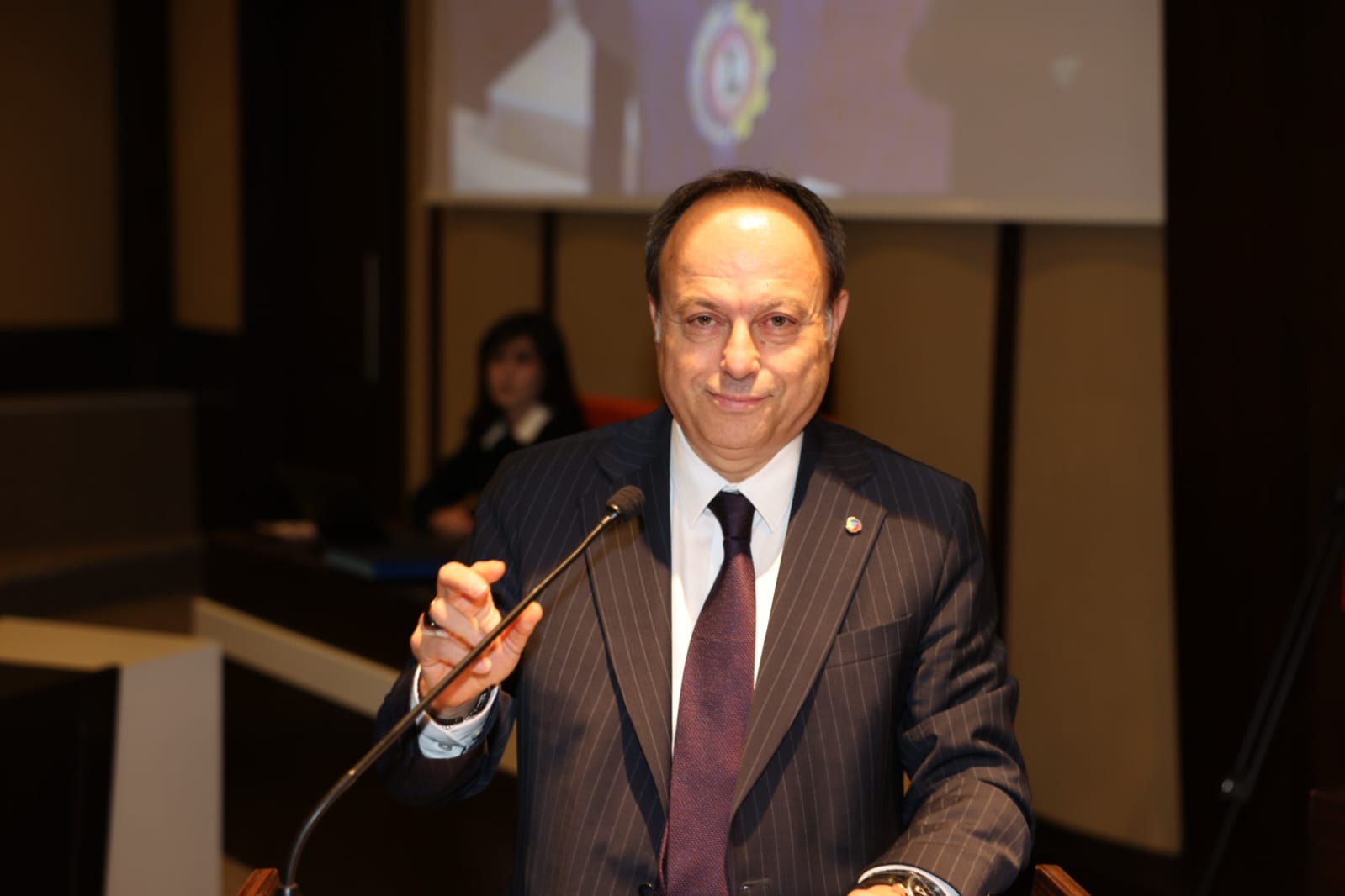 SERTESER, GÜNCEL GELİŞMELER HAKKINDA DEĞERLENDİRMELERDE BULUNDU