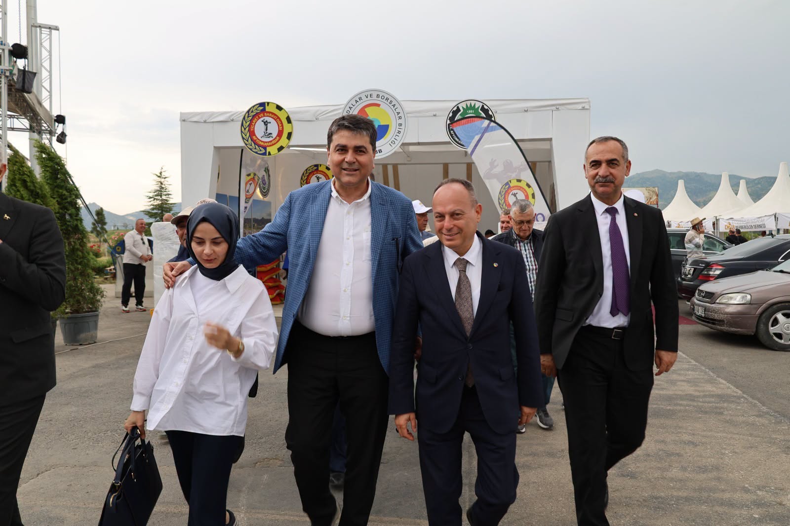 Uysal, Blok Mermer Fuarını Ziyaret Etti
