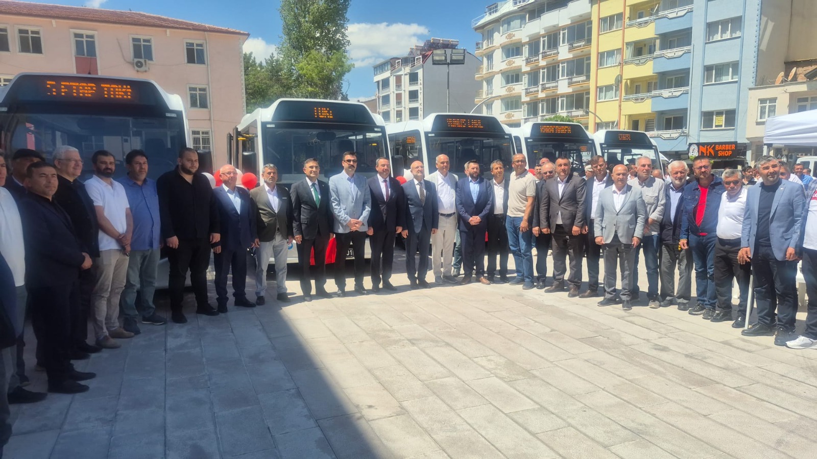 SANDIKLIDA YENİ ARAÇ VE İŞ MAKİNALARI TANITILDI