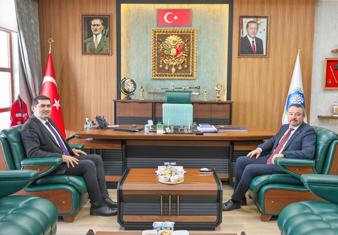 Müdür Çelikbaş Sandıklı'da Ziyaretler Gerçekleştirdi